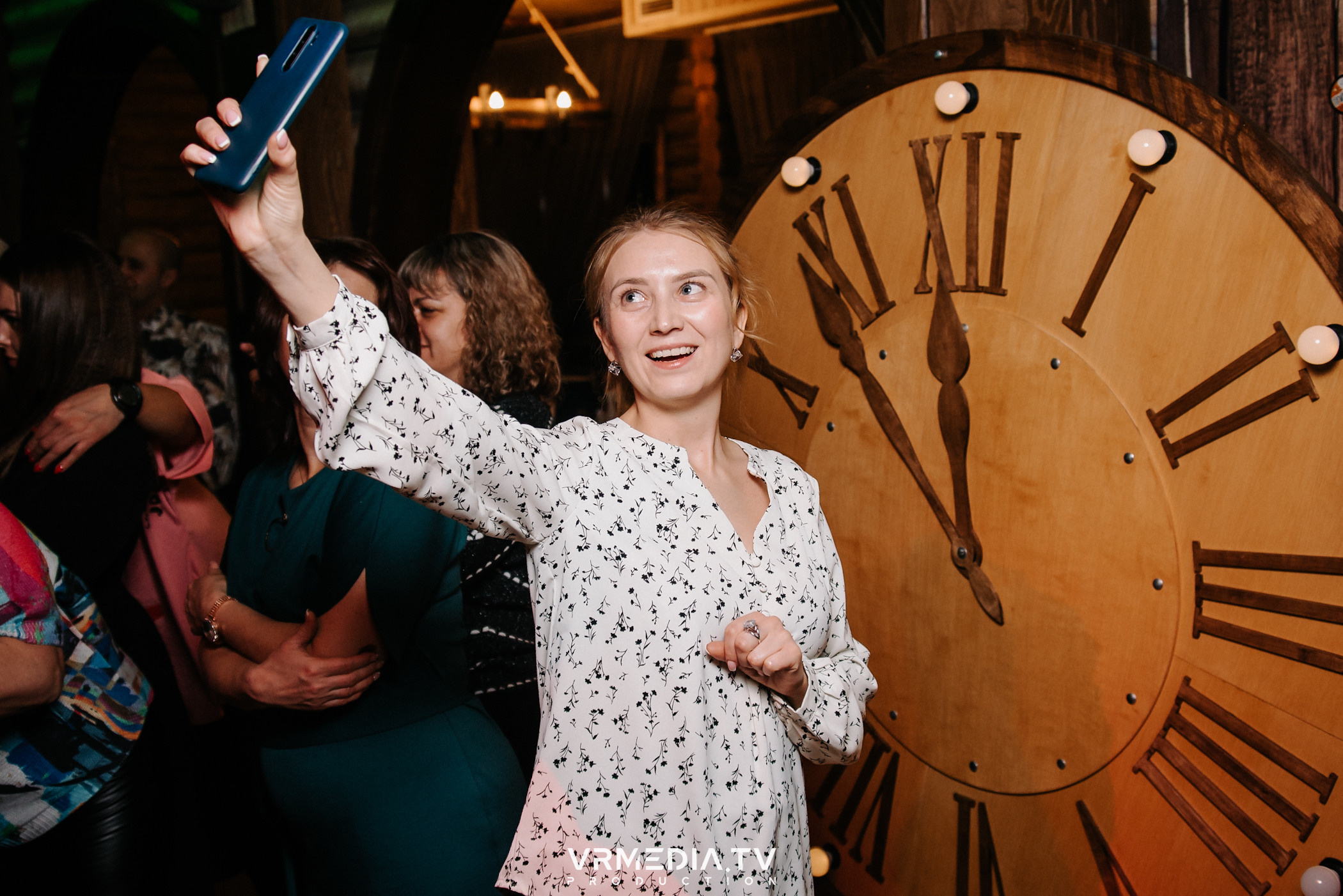 Новогодний вечер «У Петровича»