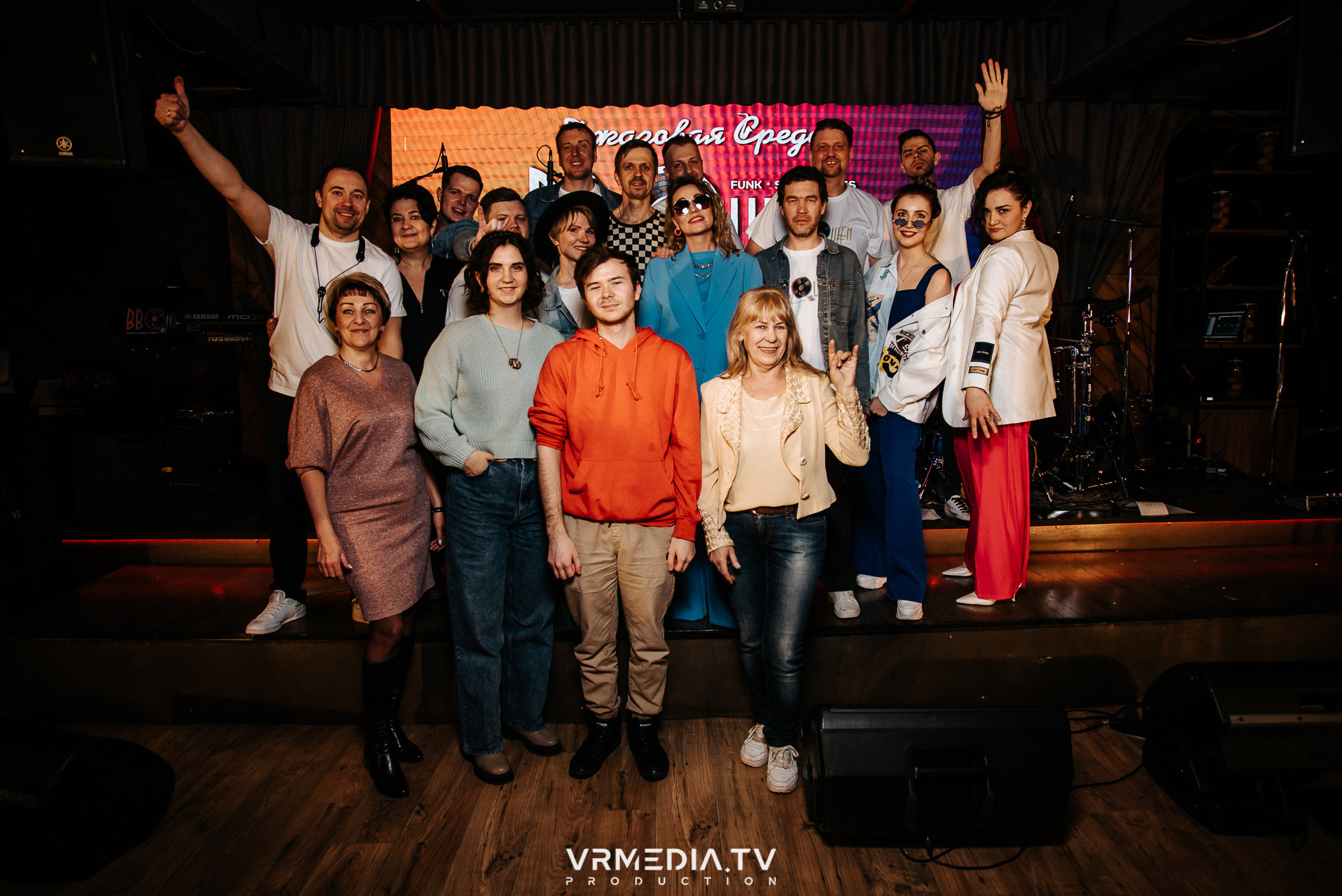 Джазовая среда: BBQueen: Переменная облачность