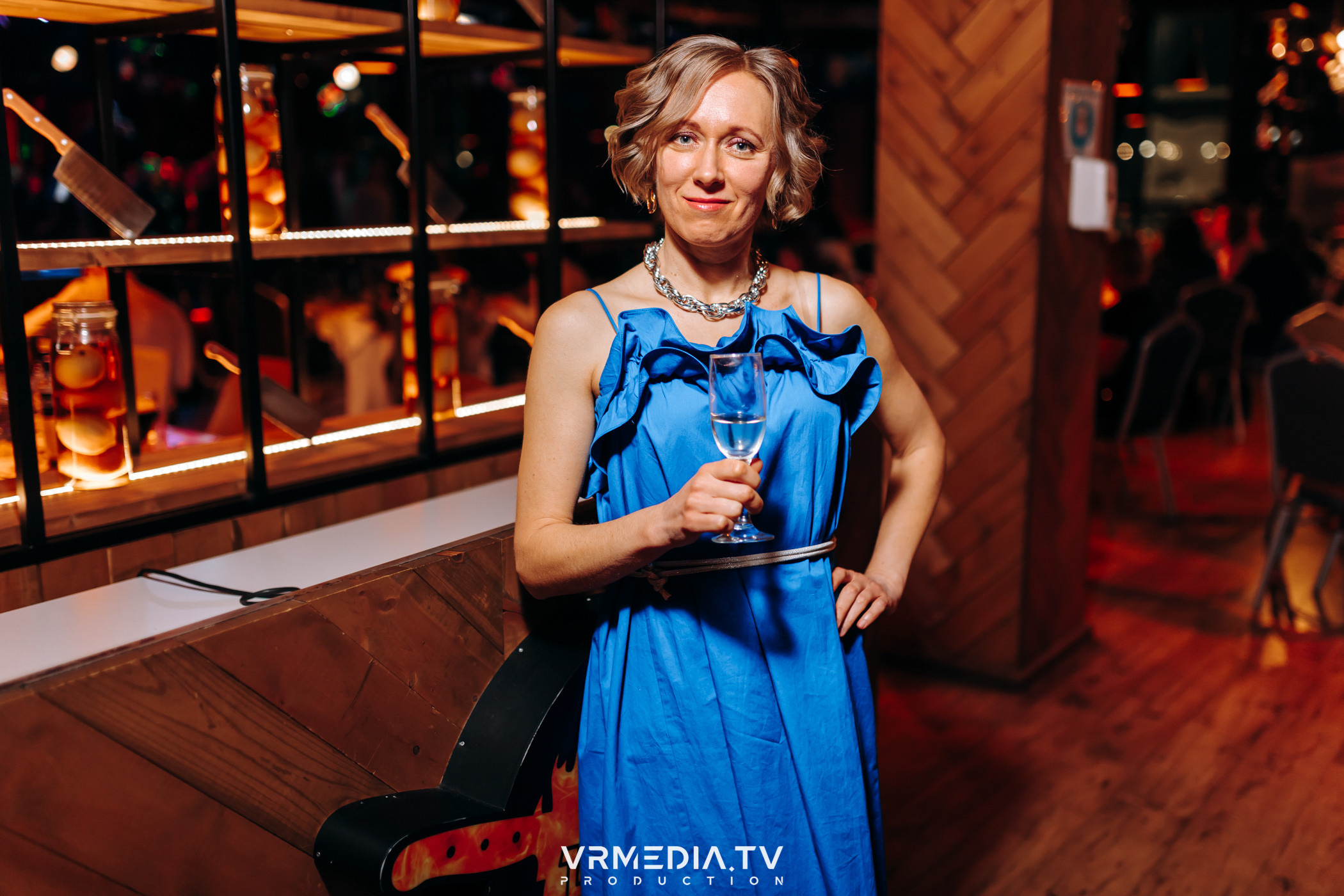 Жаркий новогодний корпоратив в гриль-баре «Жара»