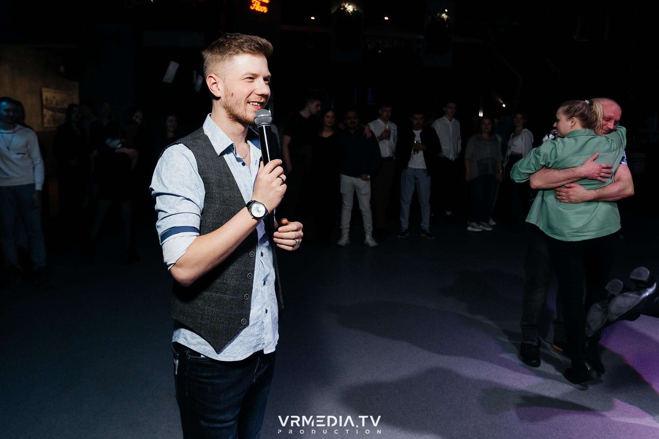 Выходные в баре «DOSKI»