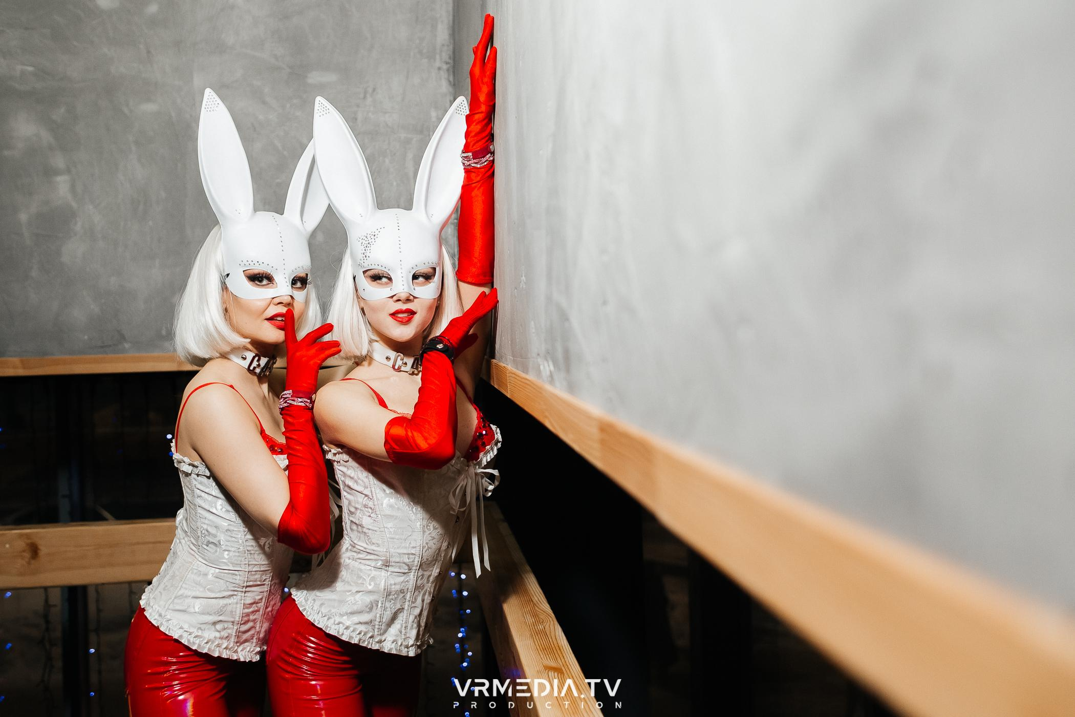 Выходные в баре «DOSKI»