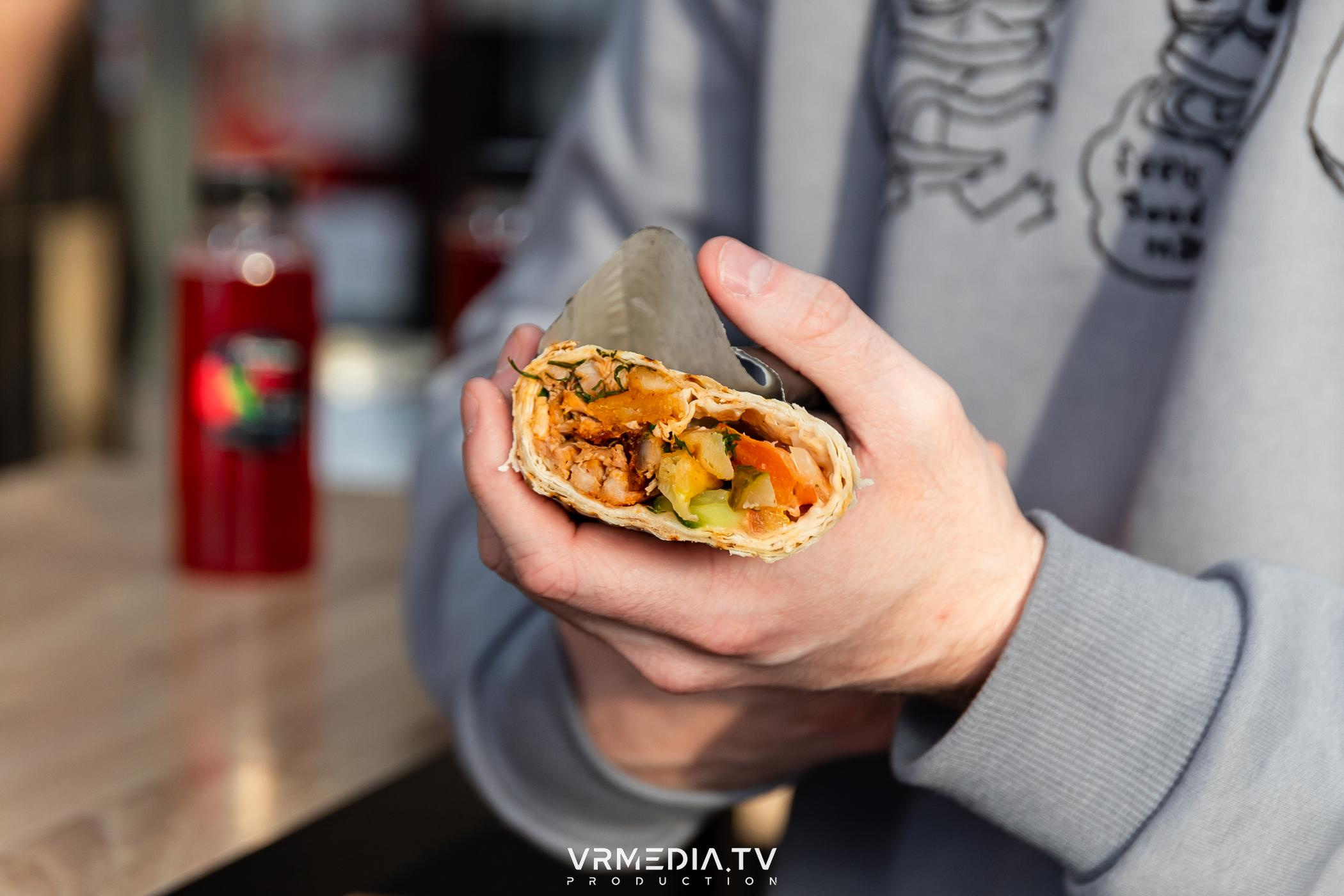 Backstage фотосъемки для контента «Doner Home»