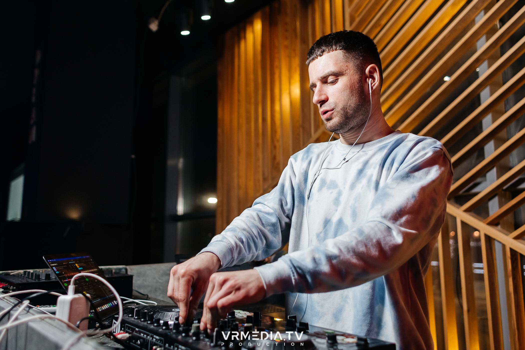 Выходные в баре «DOSKI»