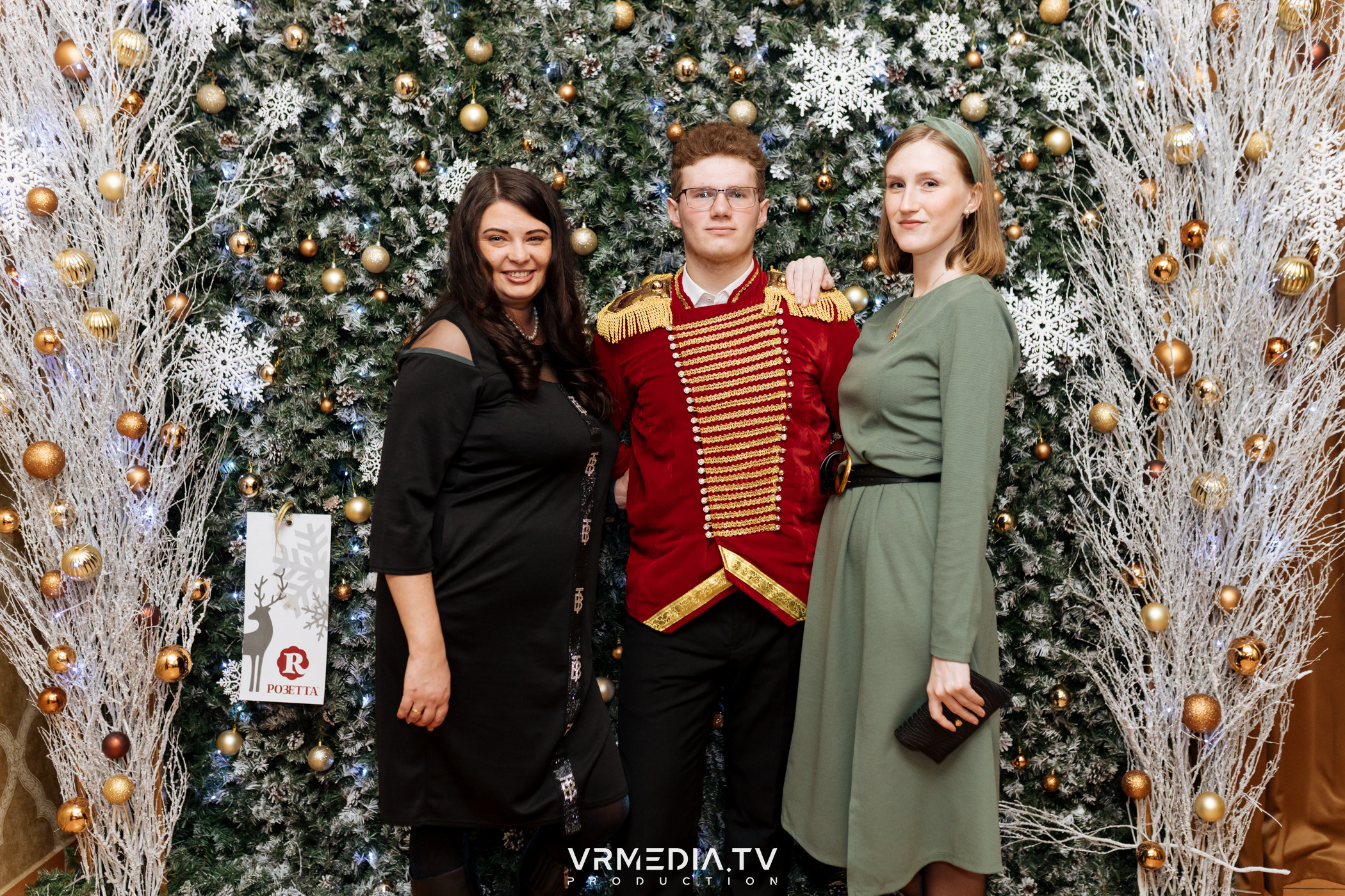 «Новогодний Мюзикл» в ресторане «Лазурный Берег»