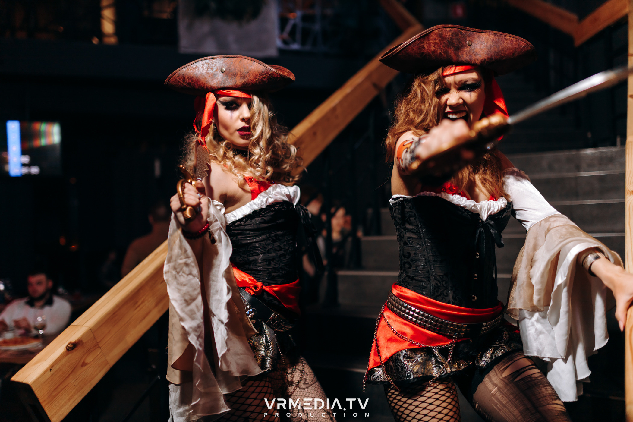 Выходные в баре «DOSKI»