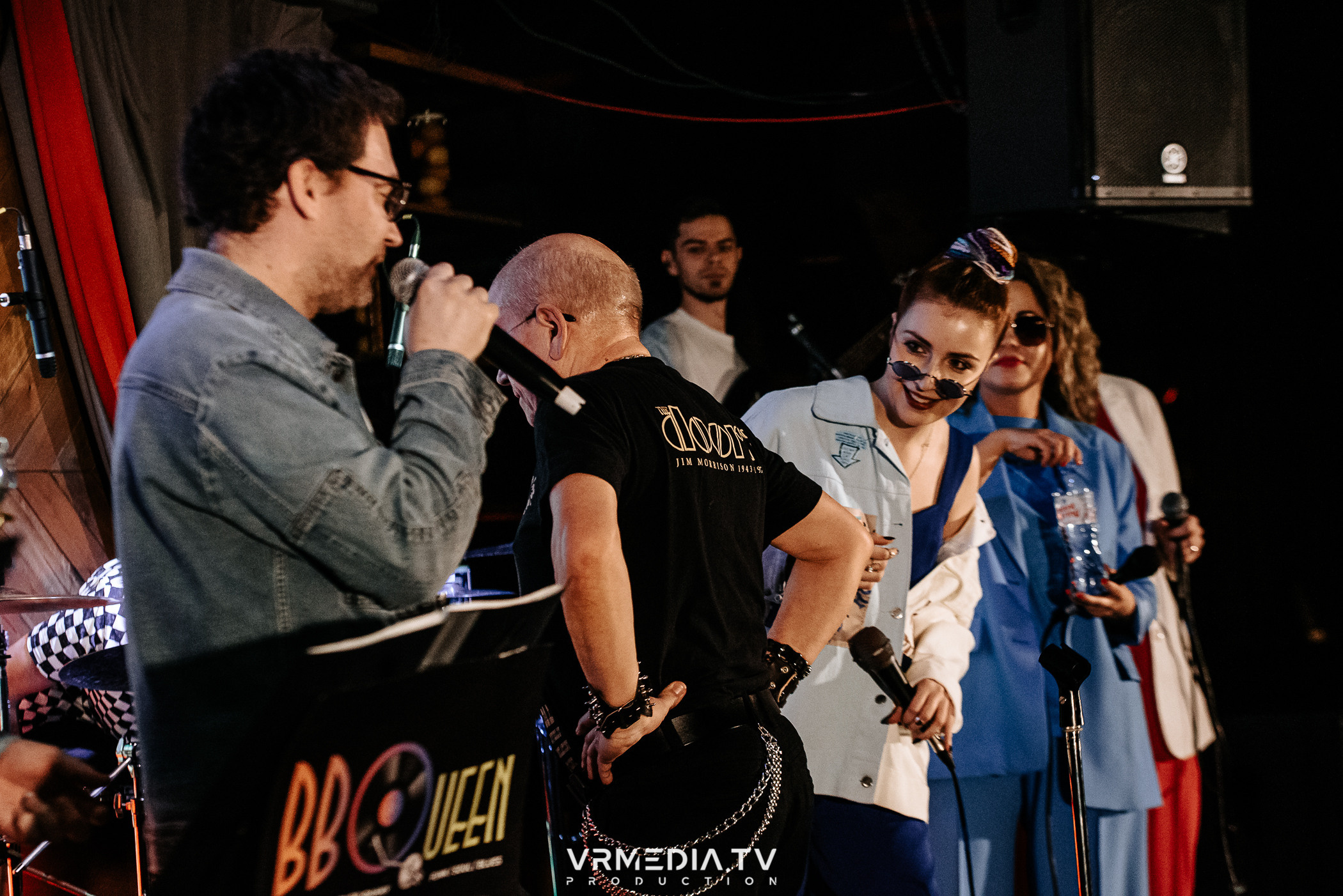 Джазовая среда: BBQueen: Переменная облачность