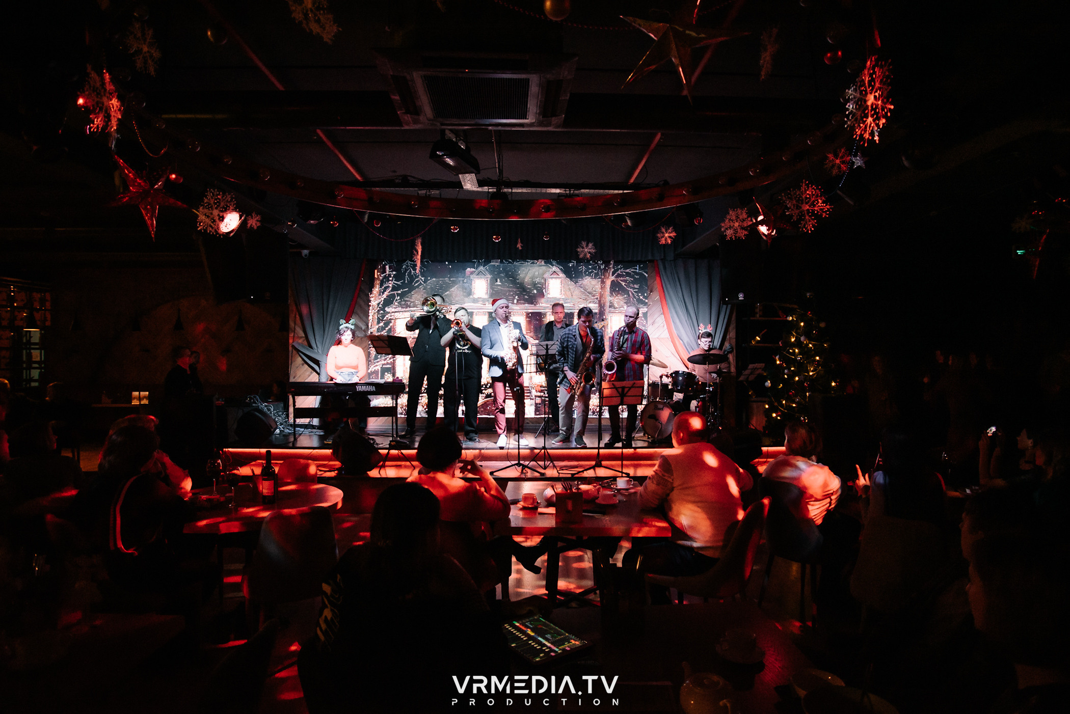 Джазовая среда. Новогодний Jam Session