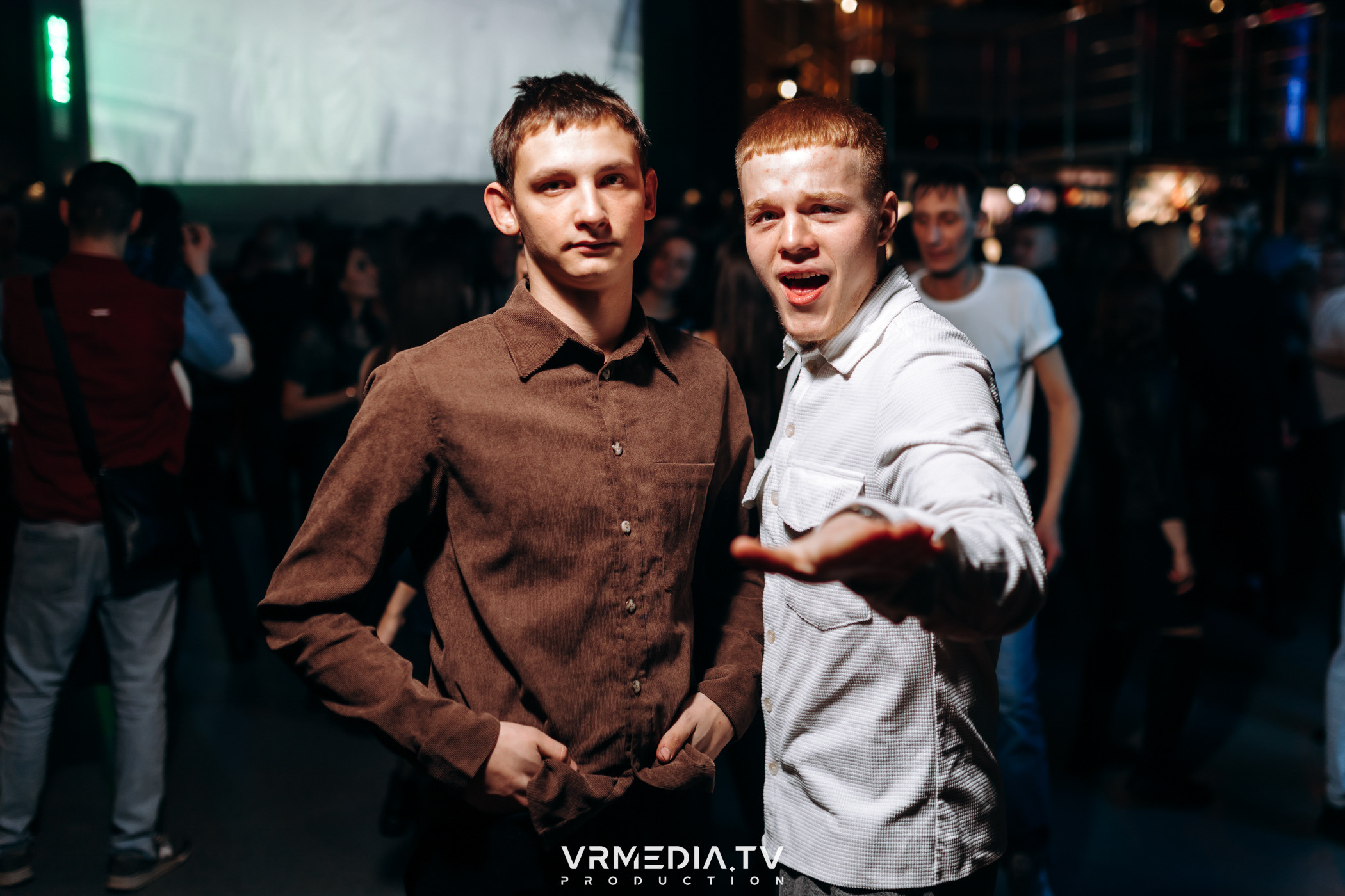 Выходные в баре «DOSKI»