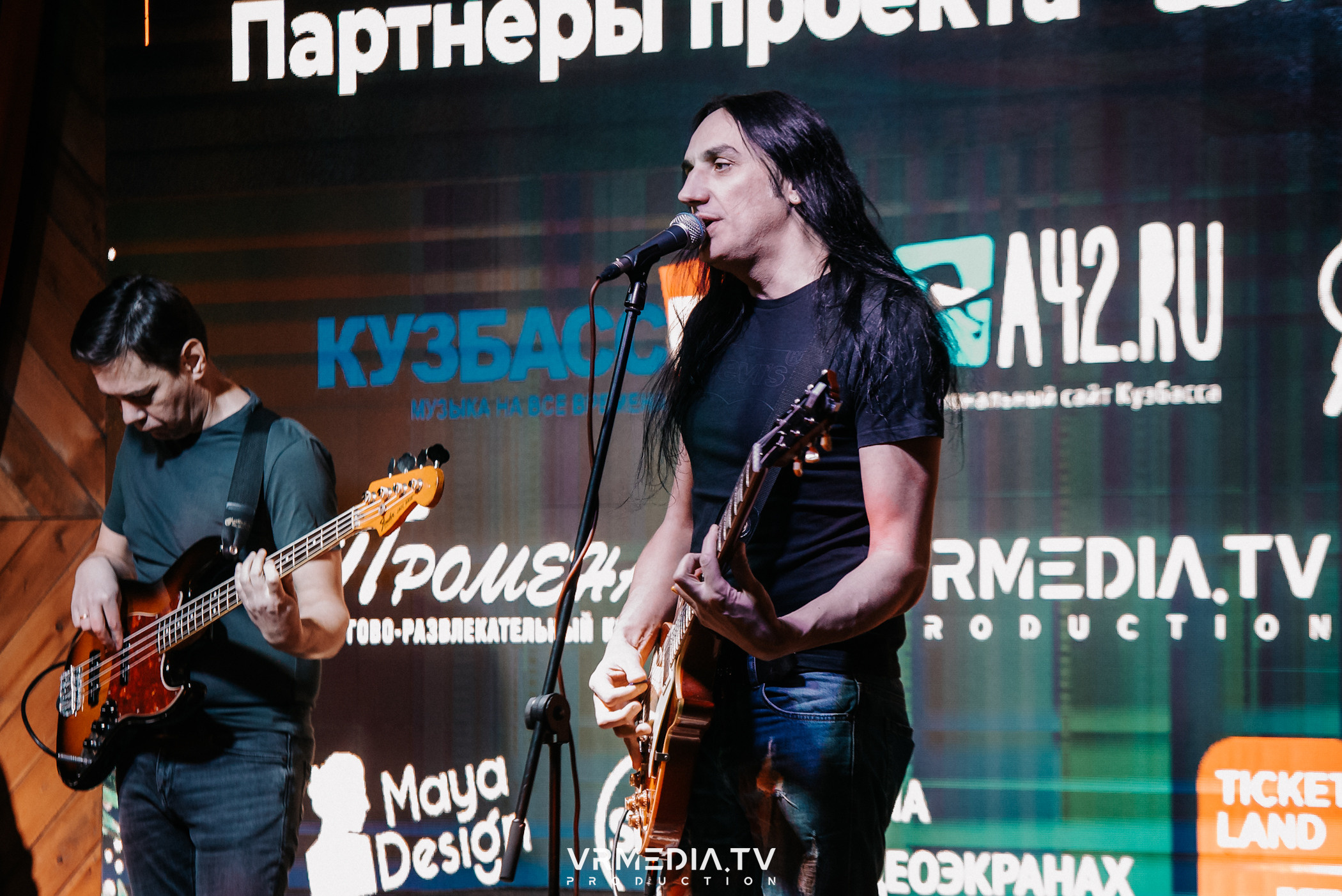 Джазовая среда: Collini Blues Balls (Новосибирск)