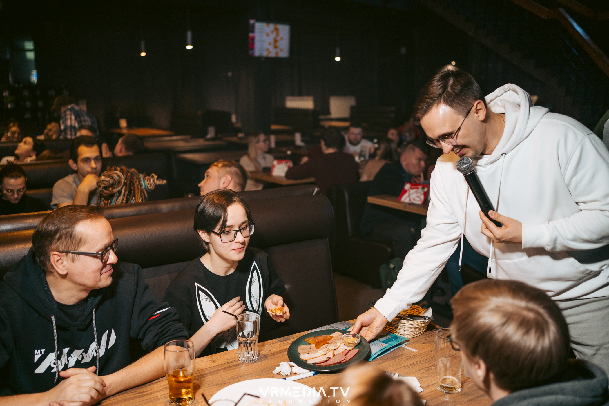 WoW QuiZ в баре «DOSKI»