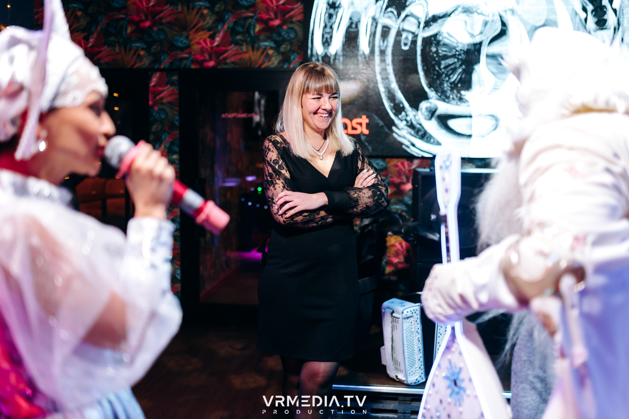 Новогодние корпоративы в караоке-баре «Опера»