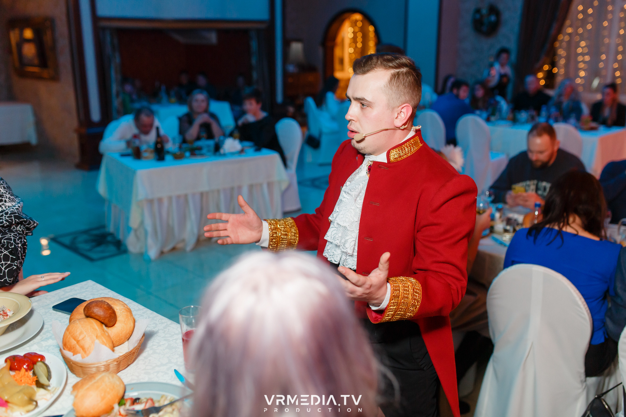 «Новогодний Мюзикл» в ресторане «Лазурный Берег»