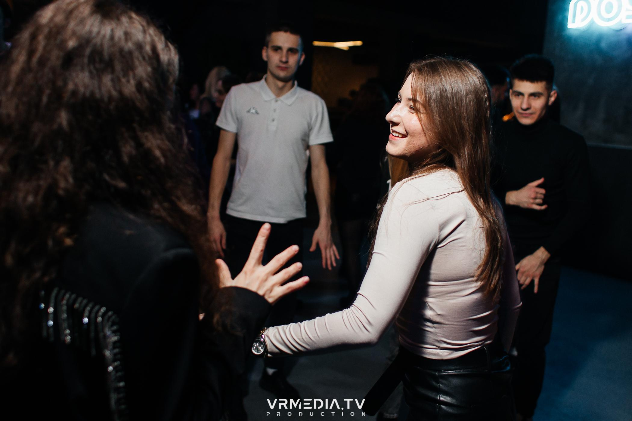 Выходные в баре «DOSKI»