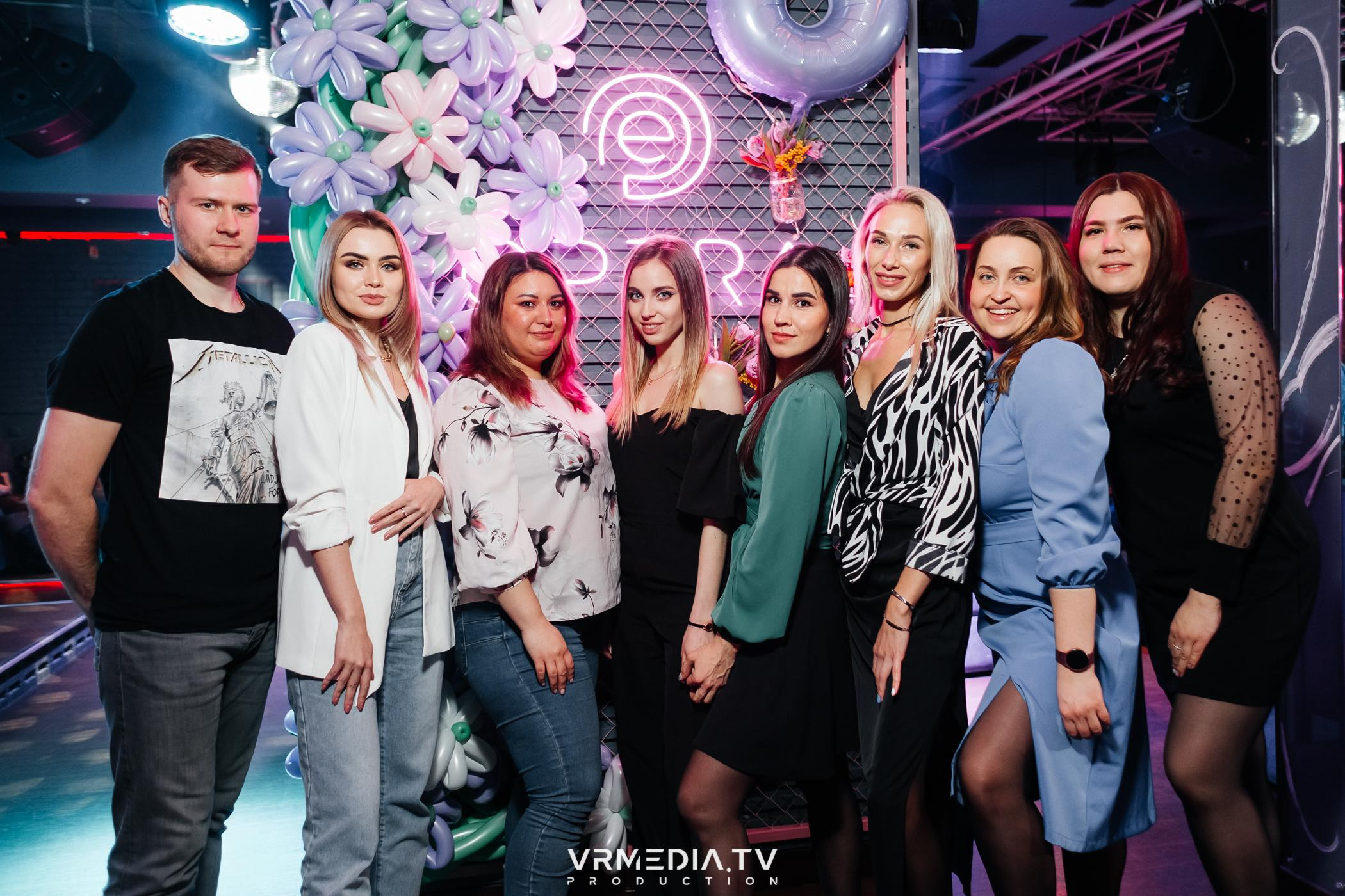 Woman party в караоке-баре «Opera»