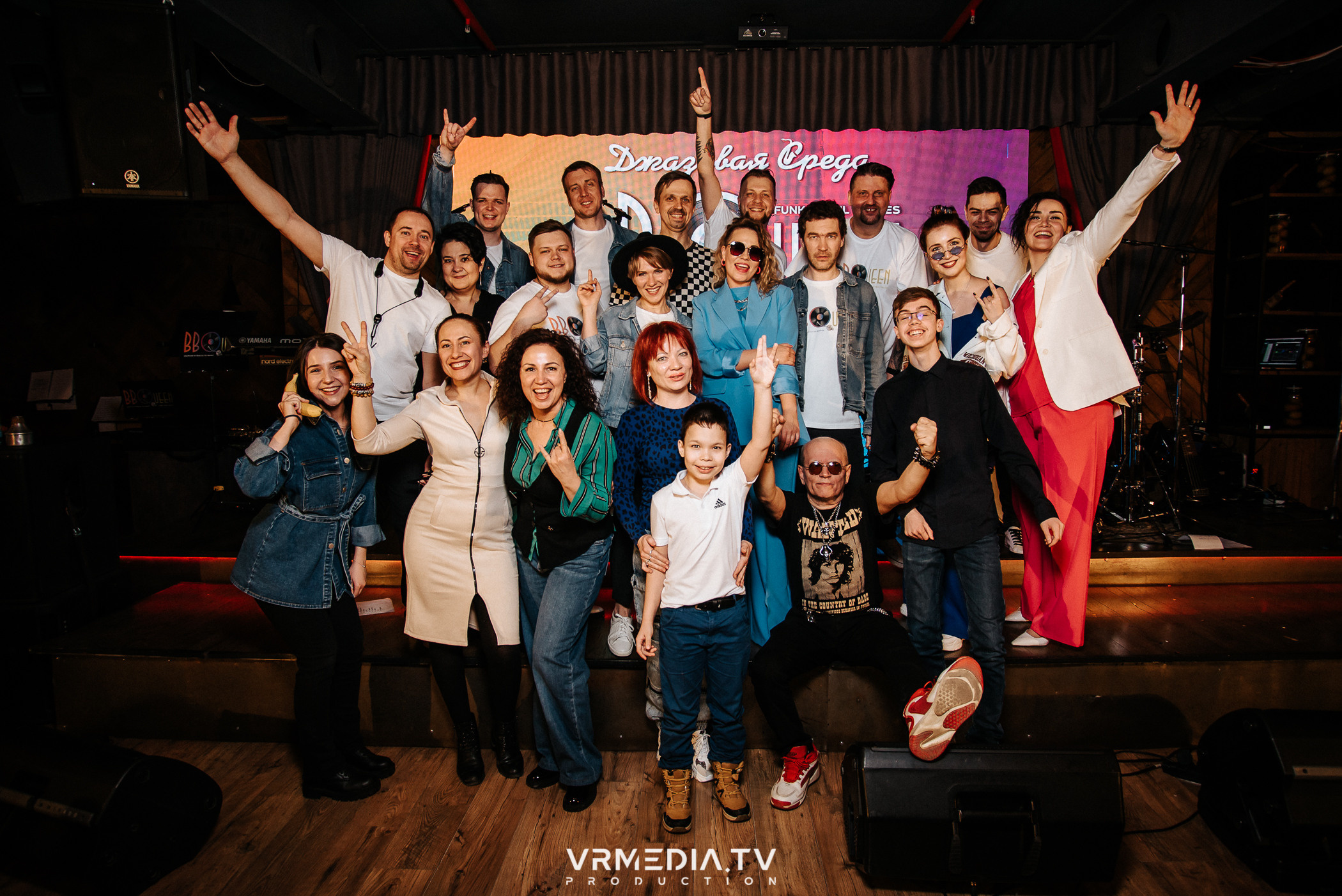 Джазовая среда: BBQueen: Переменная облачность