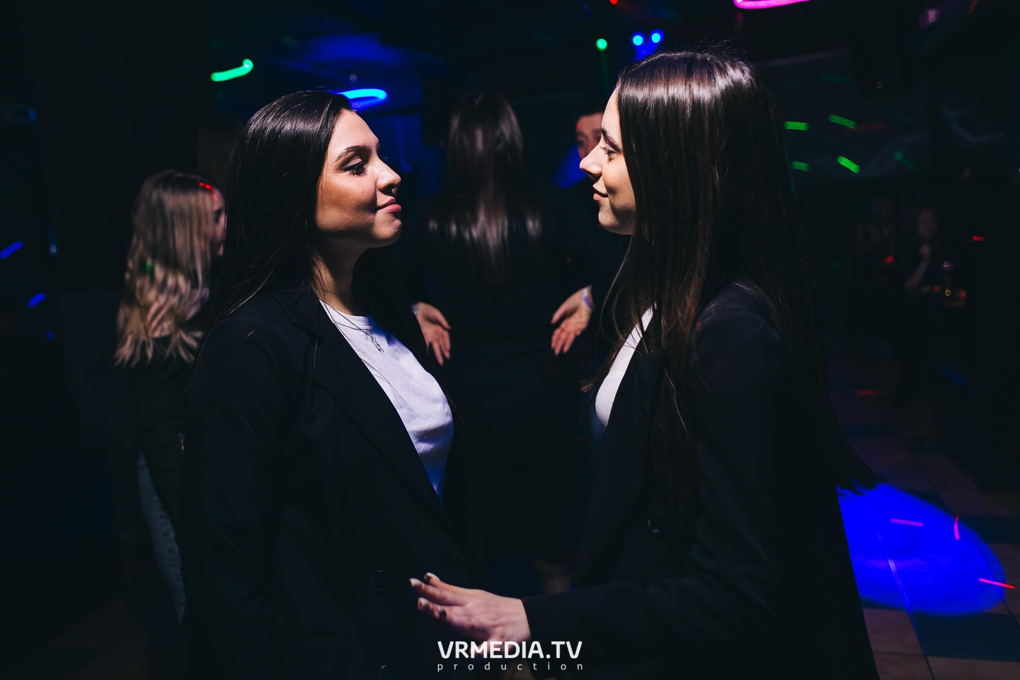 Выходные в баре «BORODA»