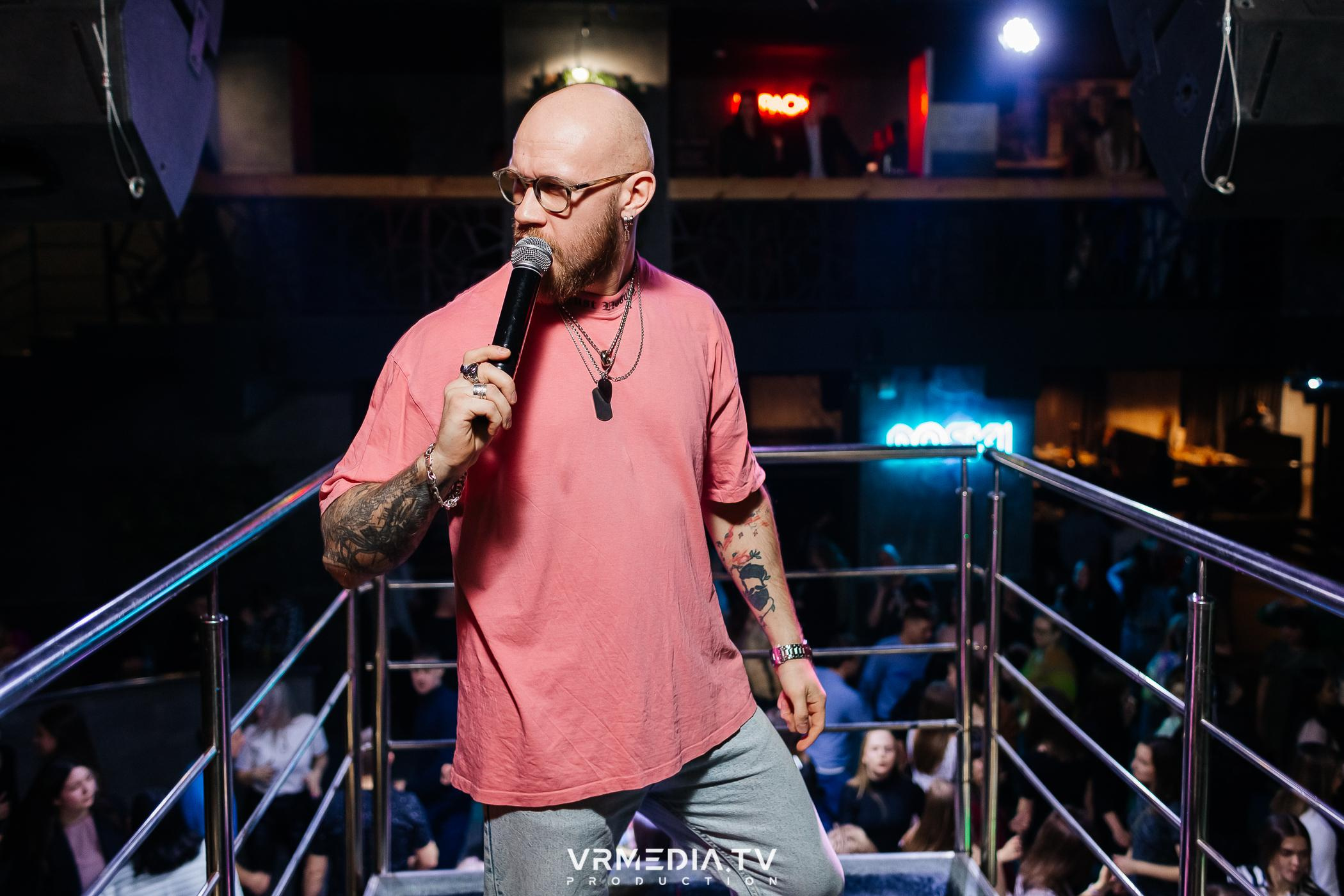 Выходные в баре «DOSKI»