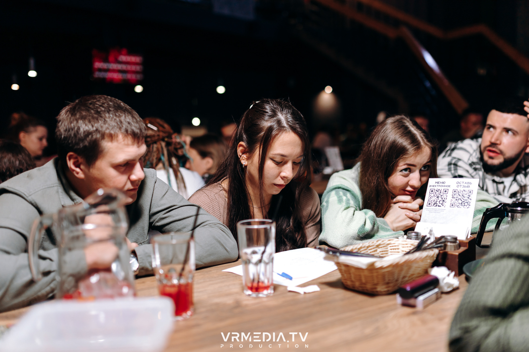 WoW QuiZ в баре «DOSKI»