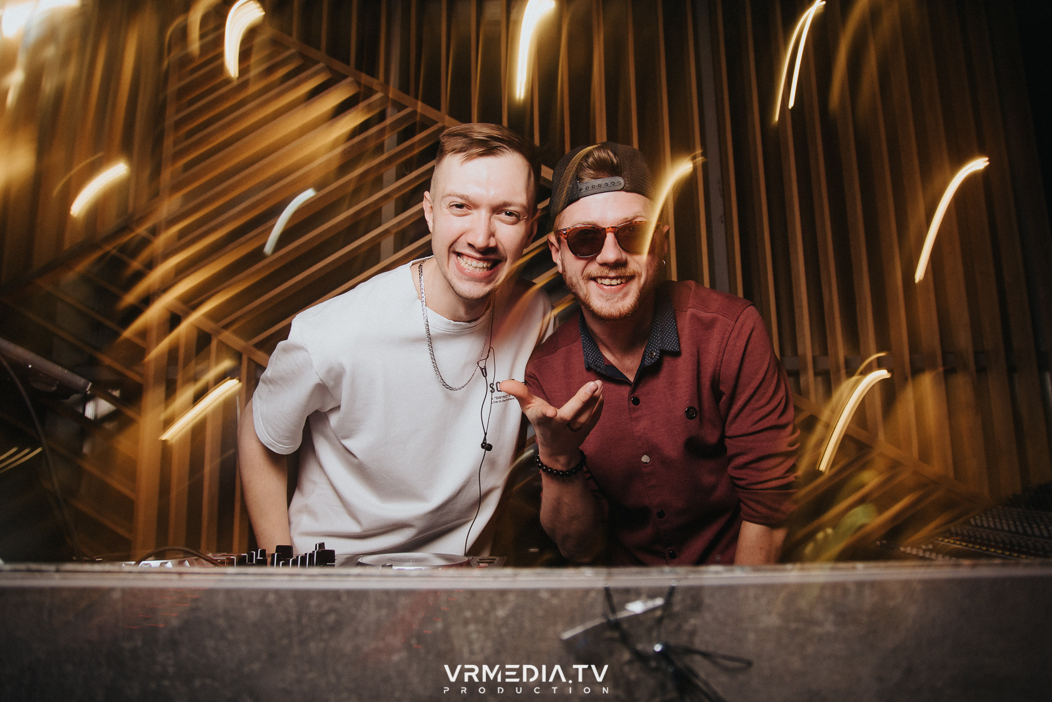 Выходные в баре «DOSKI»