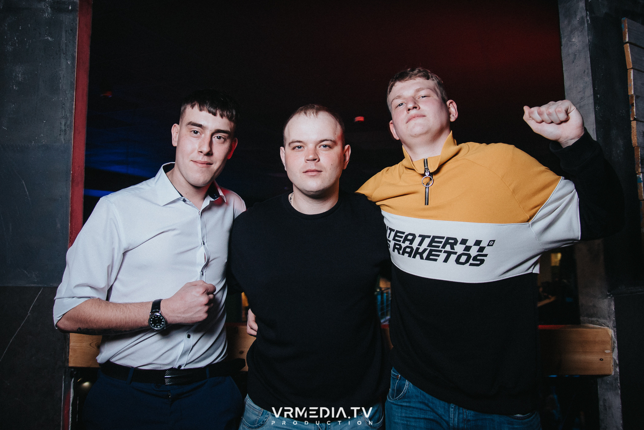 Выходные в баре «DOSKI»