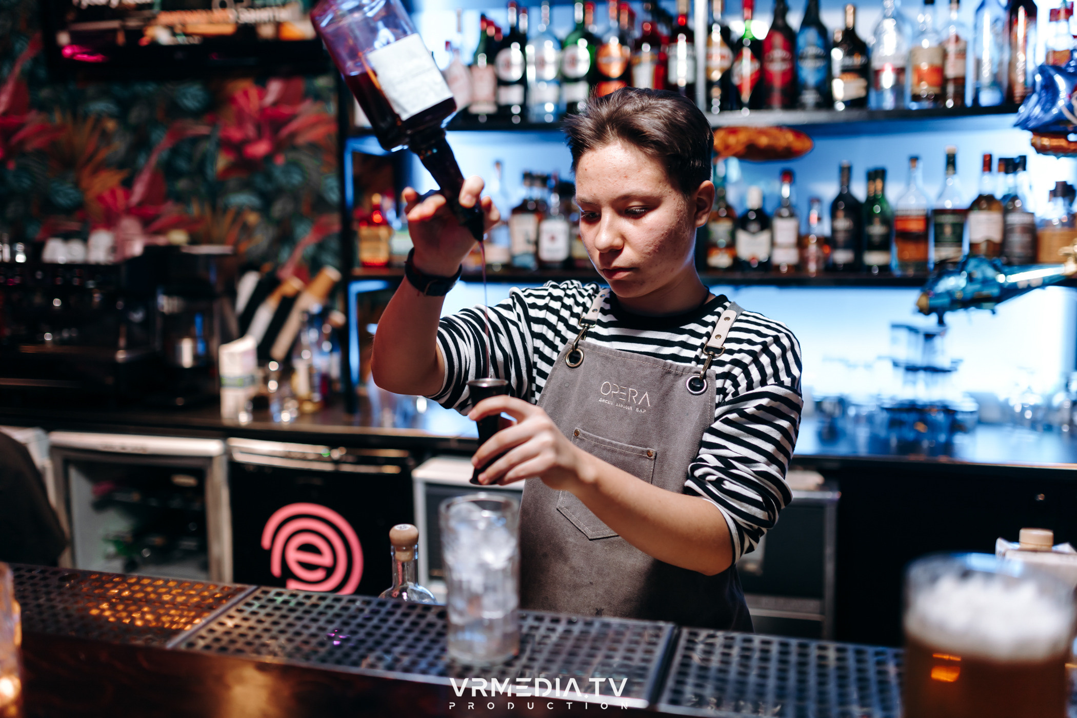 Мужской день в караоке-баре «Опера»