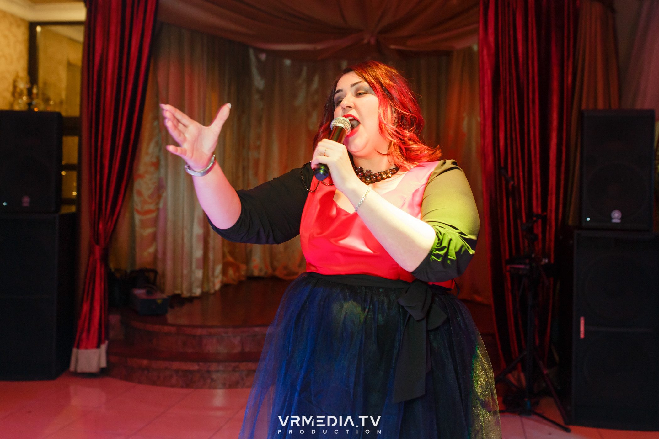 «Новогодний Мюзикл» в ресторане «Лазурный Берег»