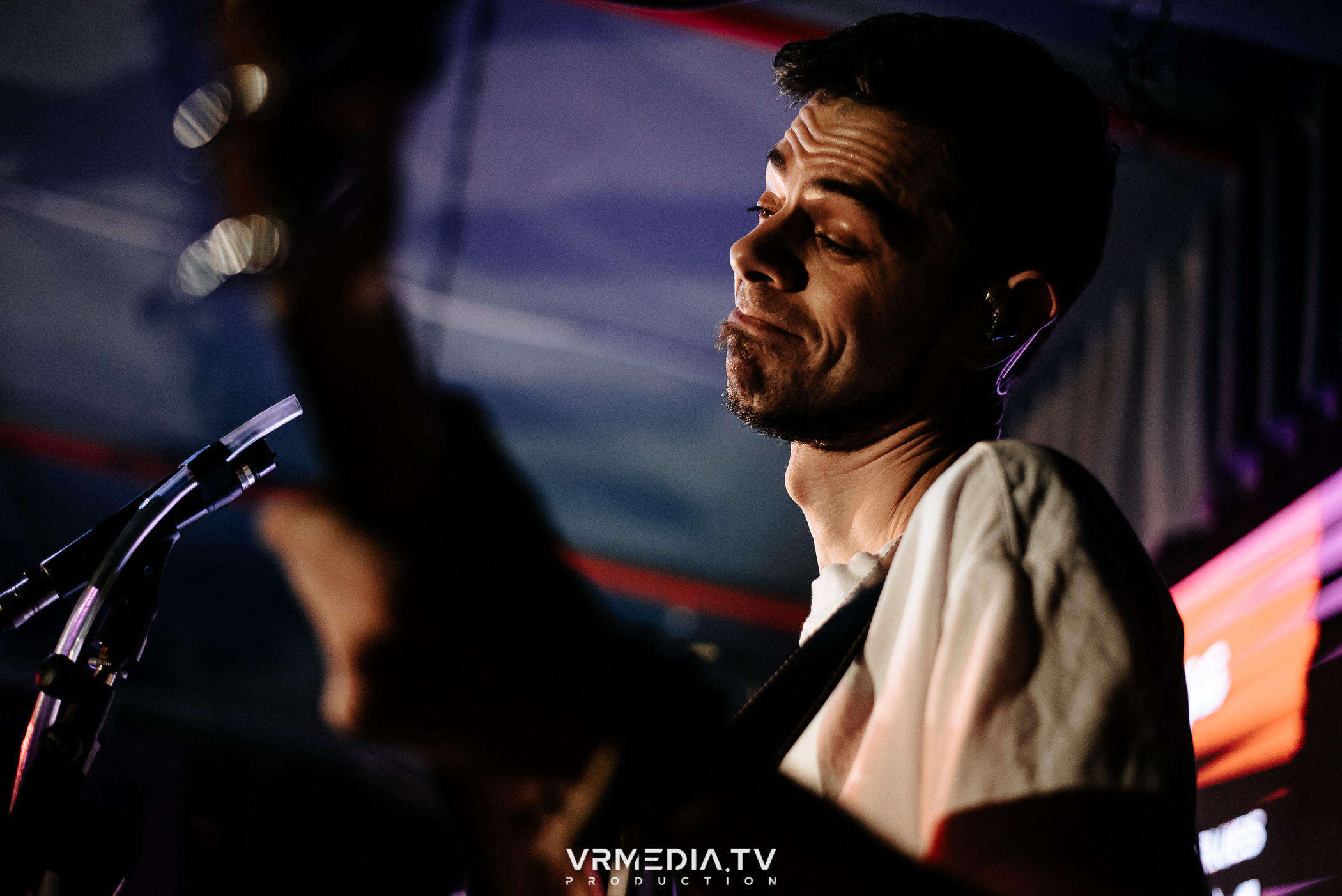 Джазовая среда: BBQueen: Переменная облачность