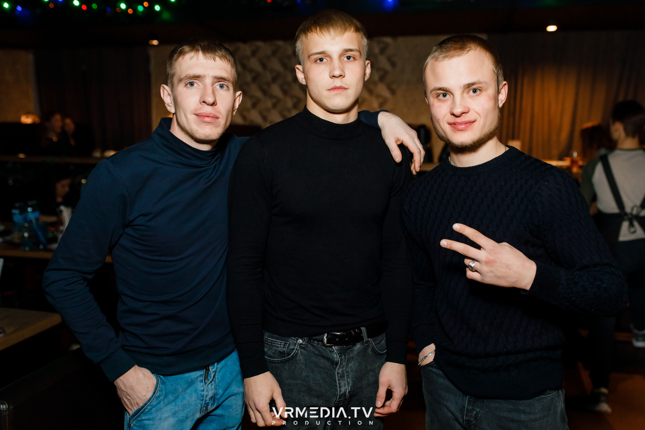 Выходные в баре «DOSKI»