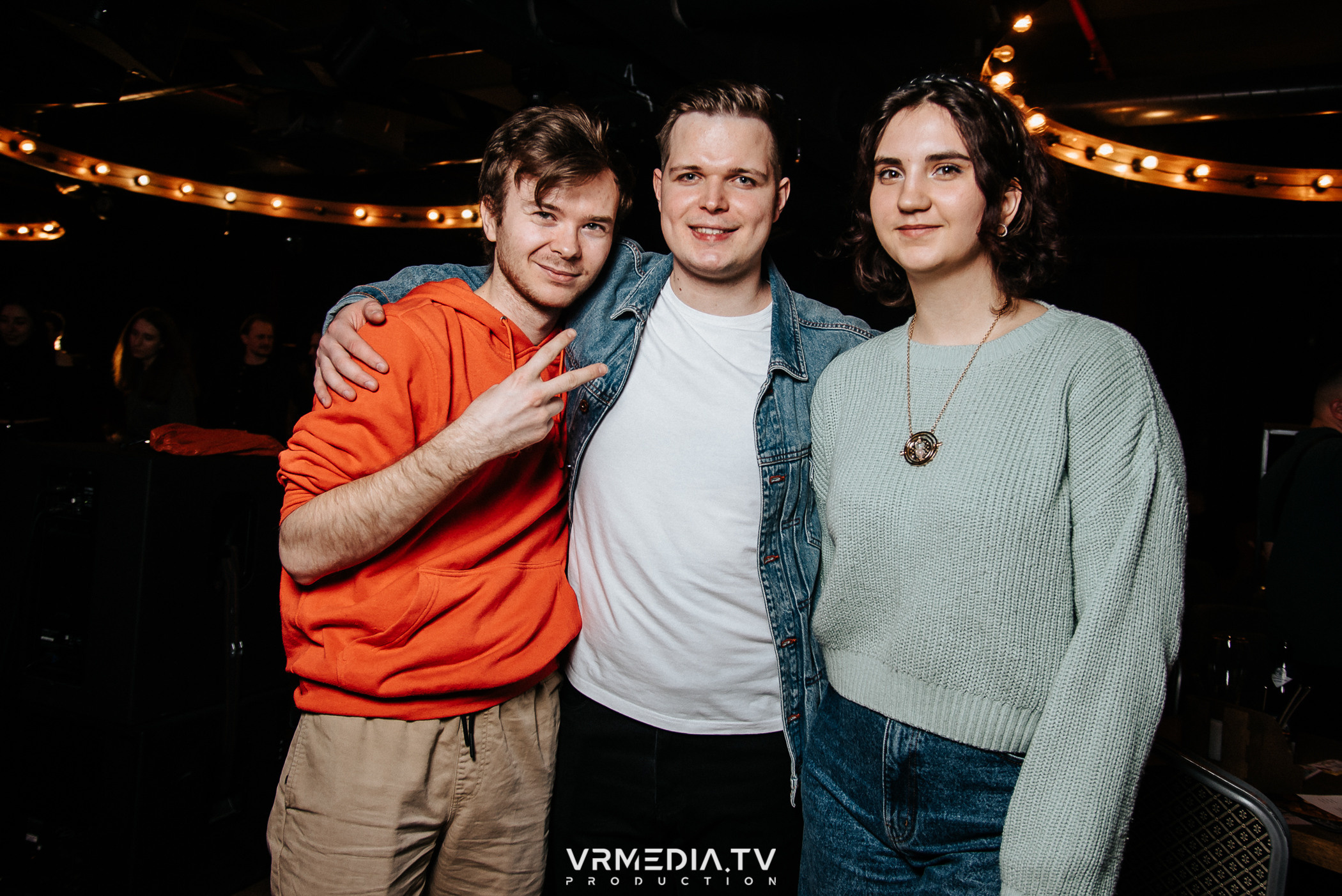 Джазовая среда: BBQueen: Переменная облачность