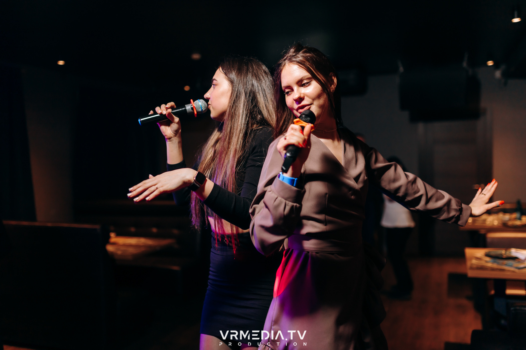 Выходные в баре «DOSKI»