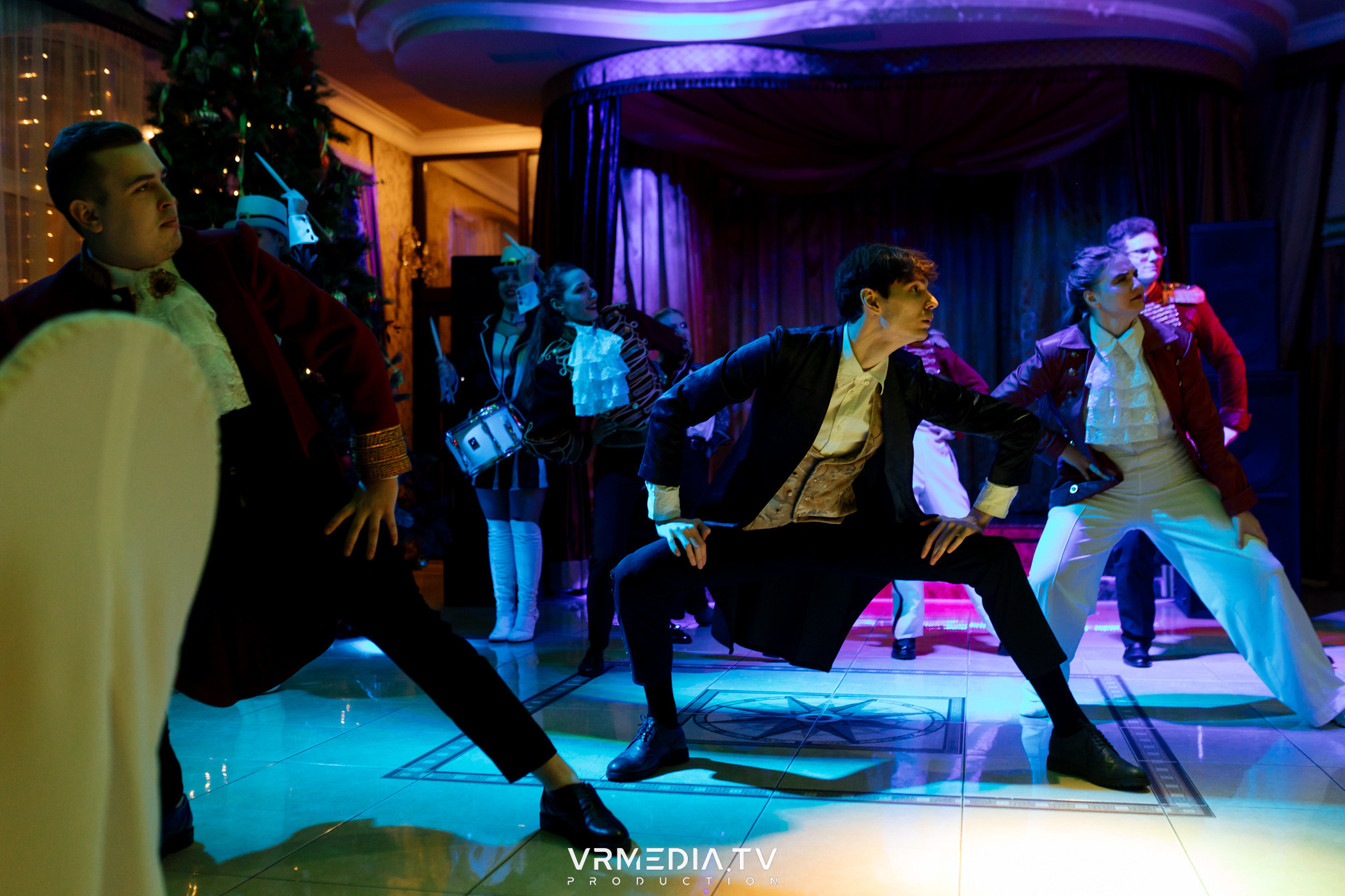 «Новогодний Мюзикл» в ресторане «Лазурный Берег»