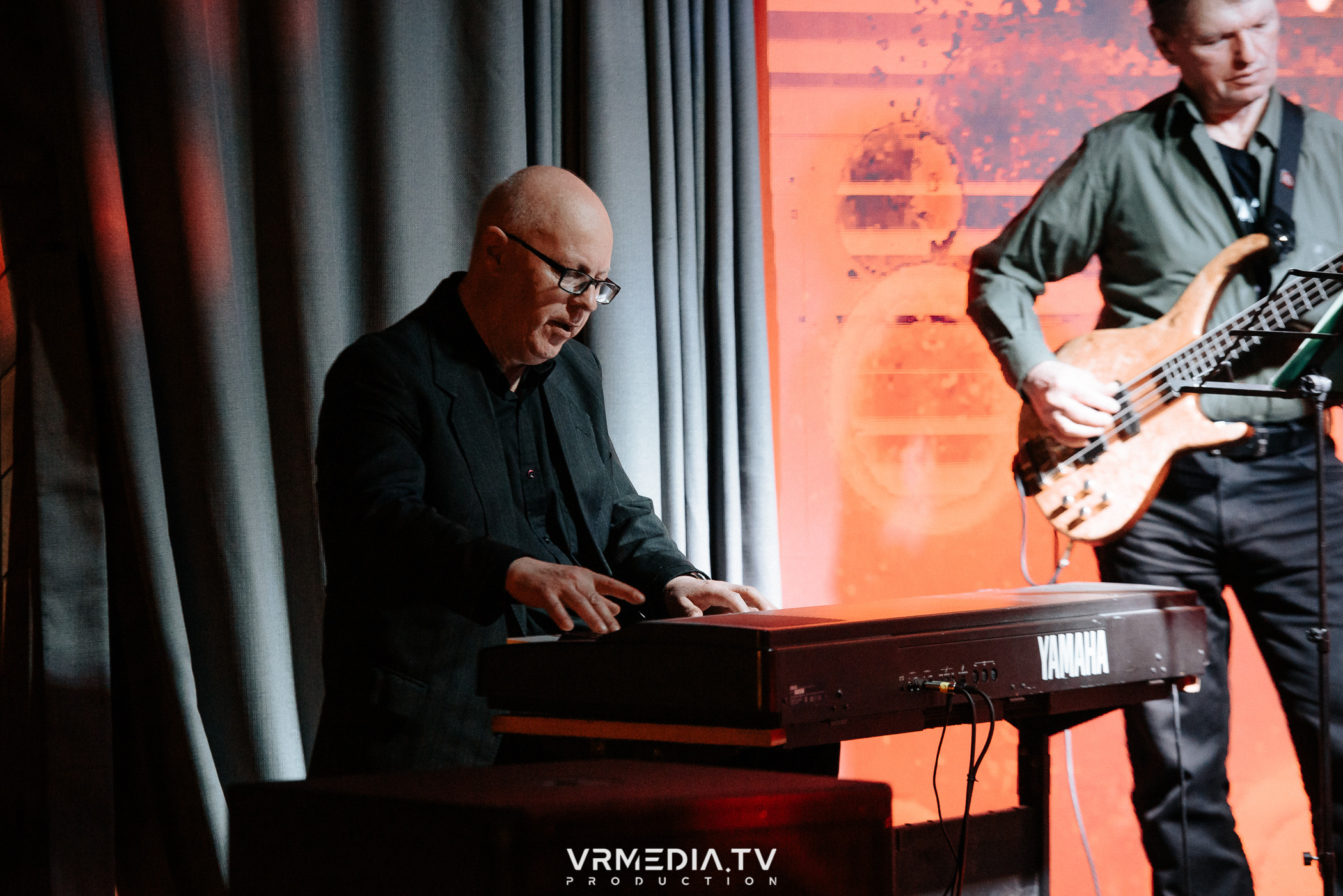 Джазовая среда: Джаз Замечательных Людей (Новосибирск)