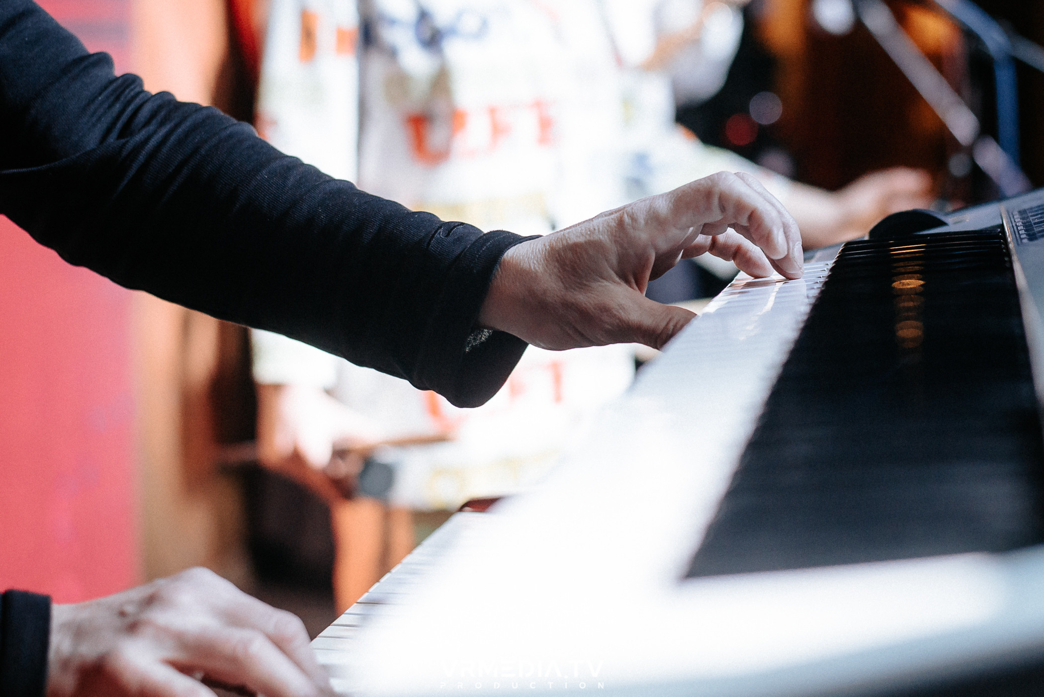 Джазовая среда: Трио Леры Филипповой (Томск)