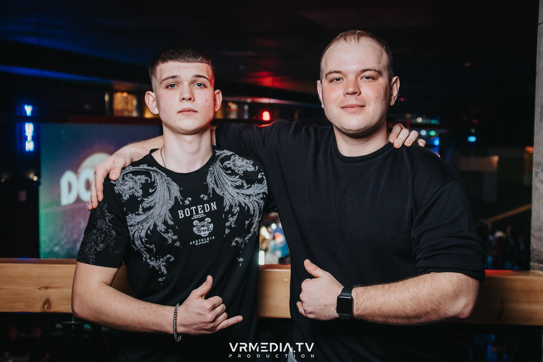 Выходные в баре «DOSKI»