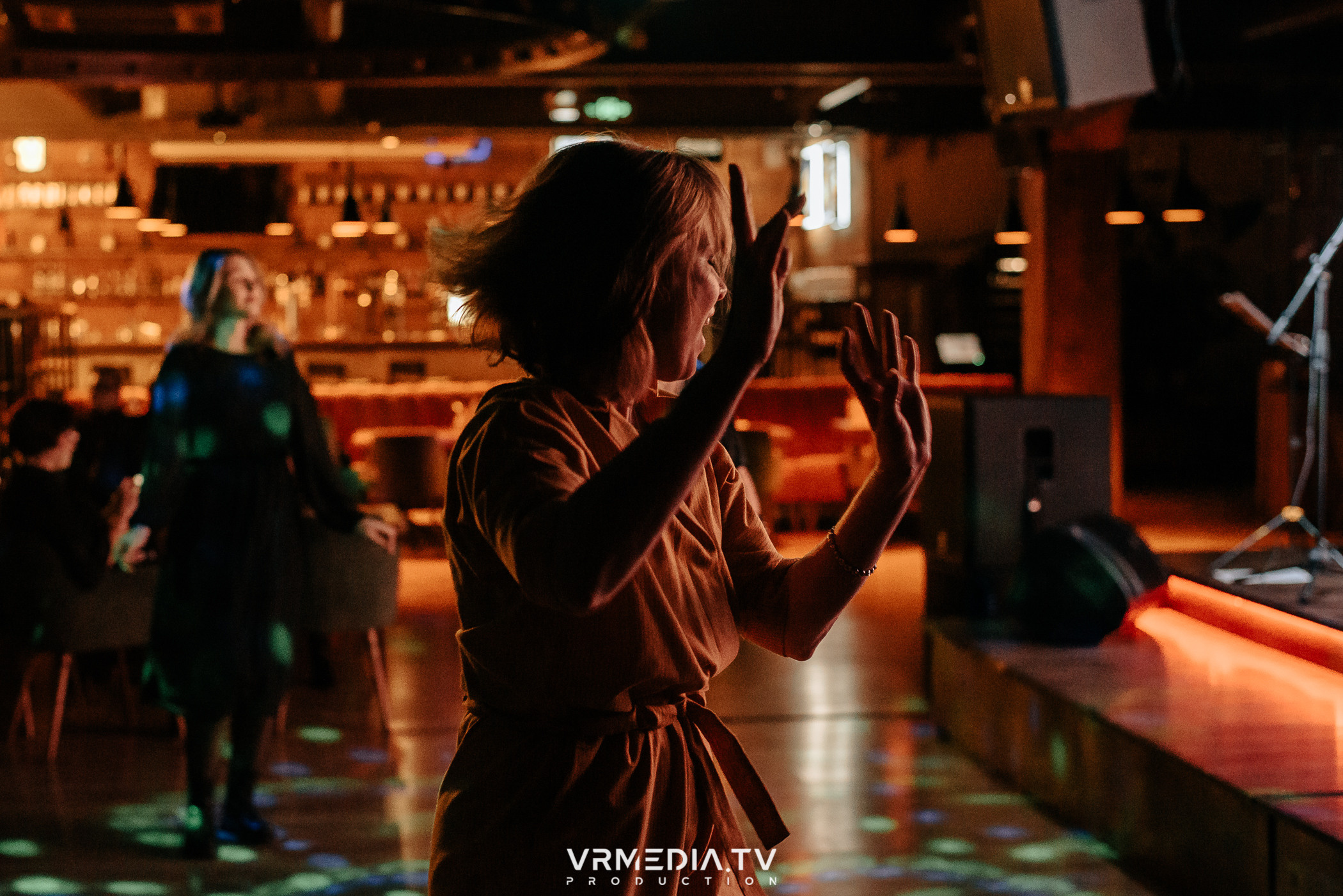 Джазовая среда: РАДИОНЯНЯ (Москва)