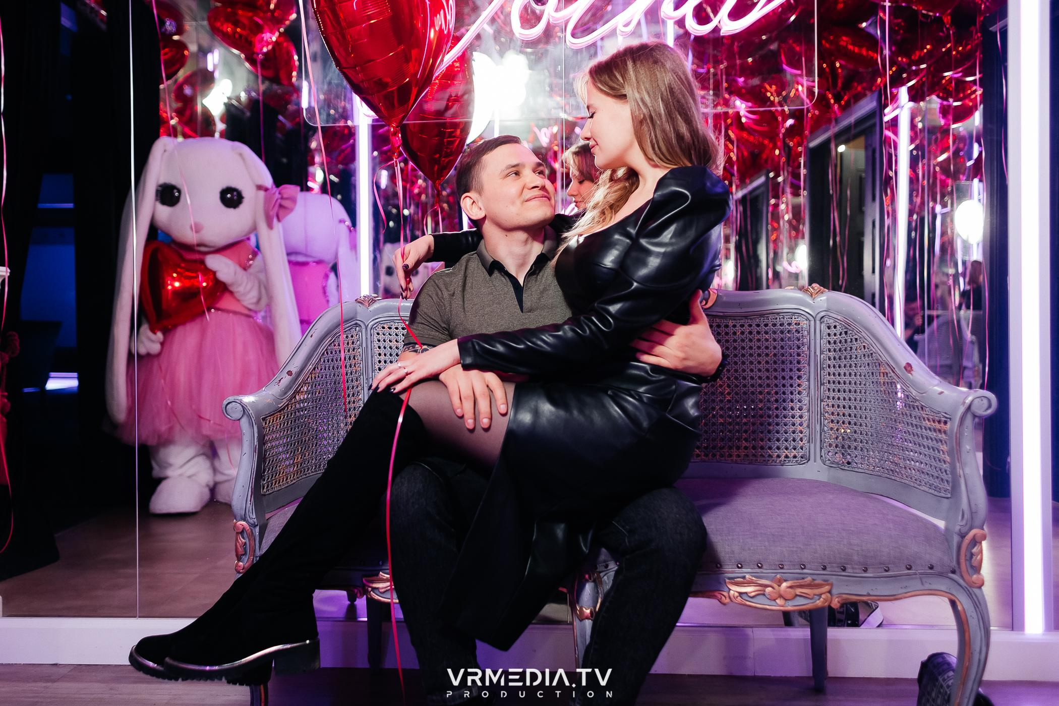 День святого Валентина в караоке-баре «Volna»