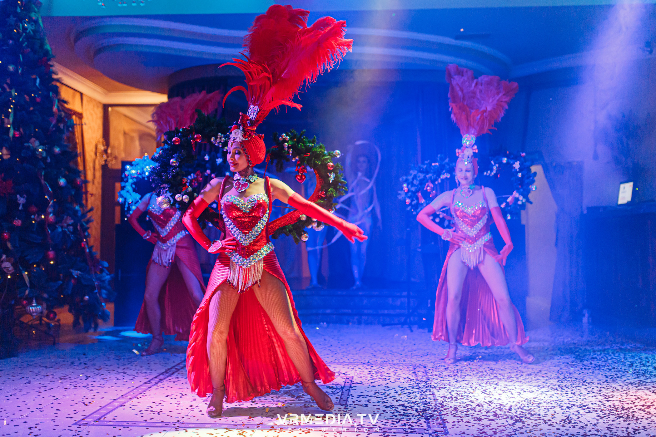 «Новогодний Мюзикл» в ресторане «Лазурный Берег»