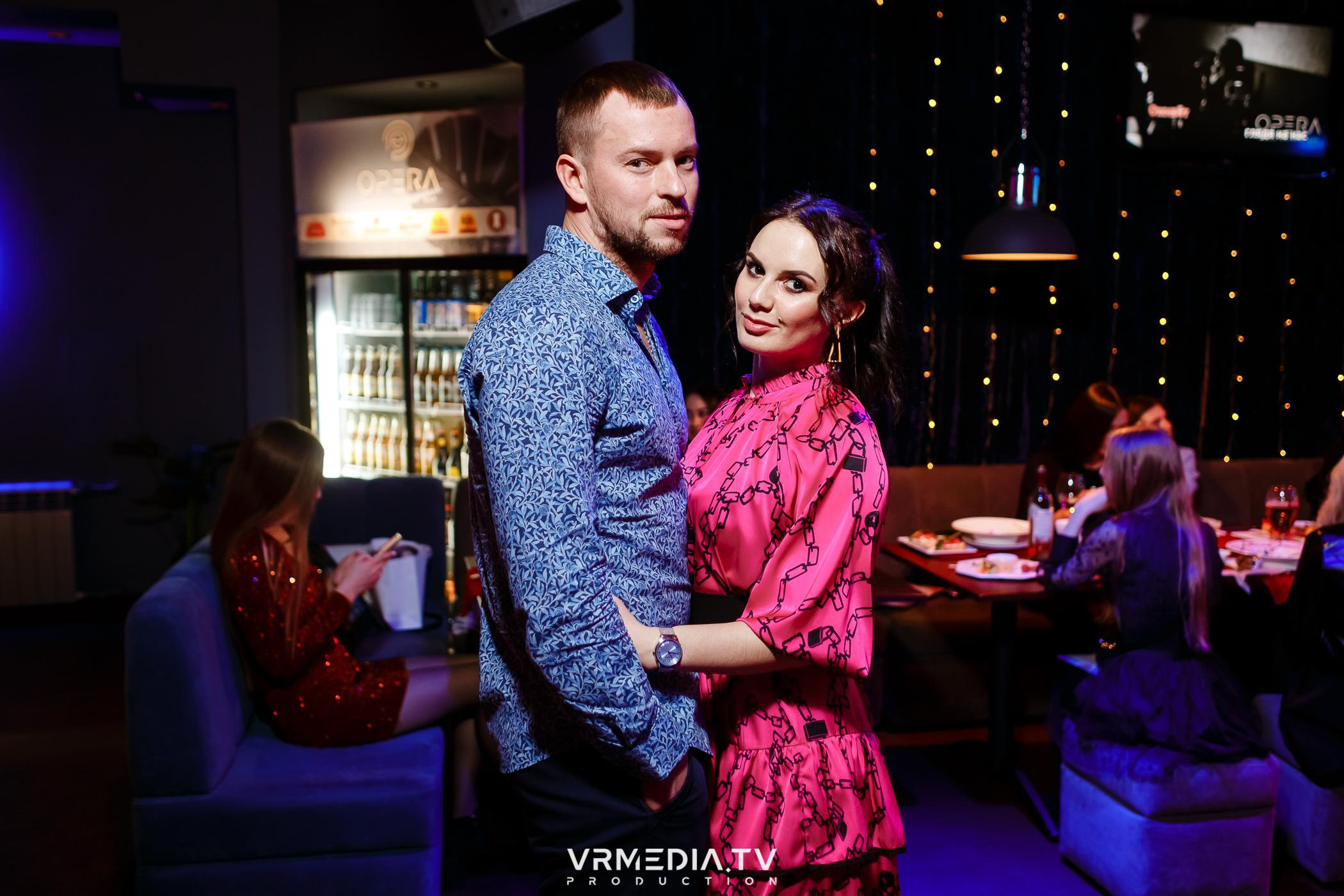 Новогодние корпоративы в караоке-баре «Опера»