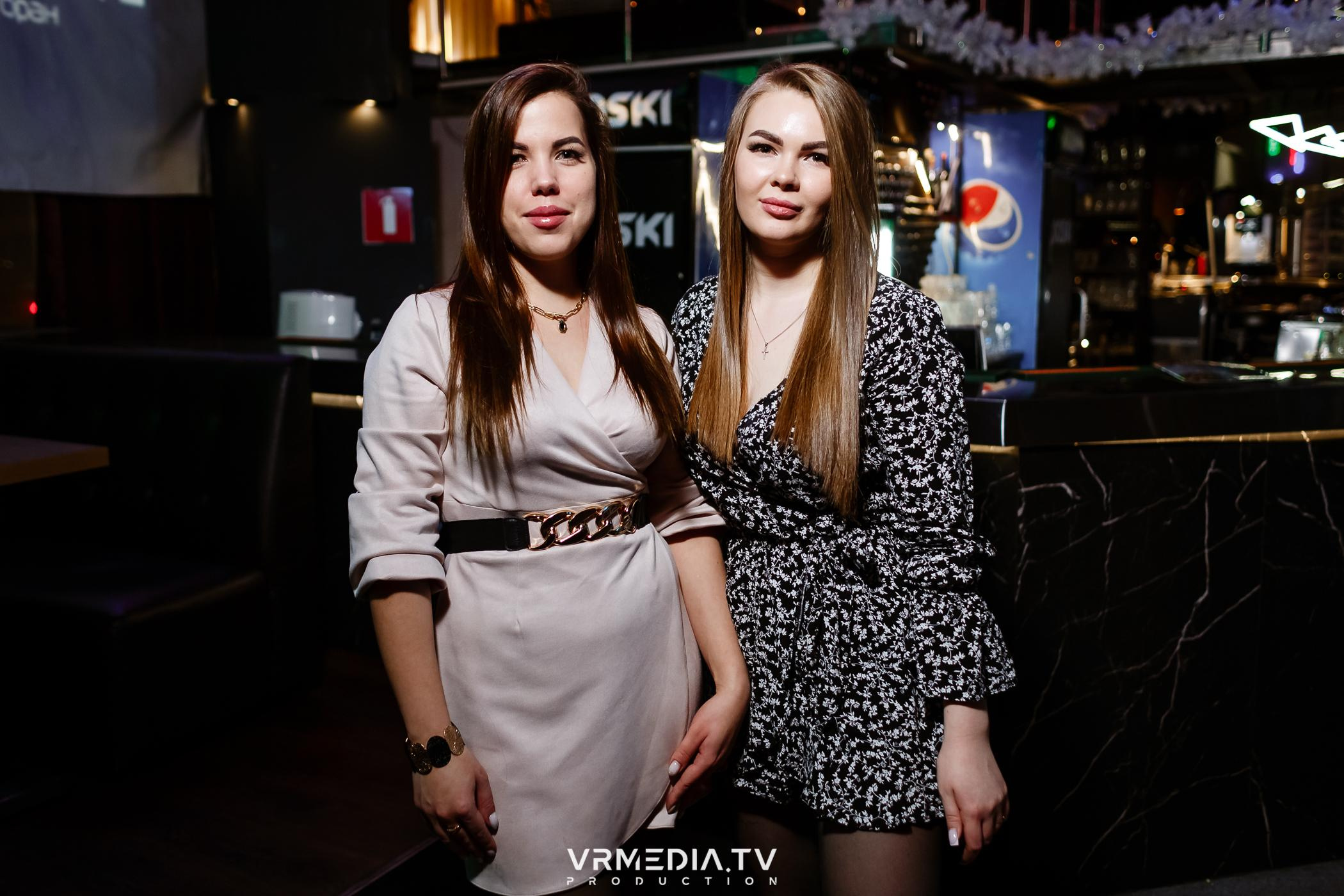 Выходные в баре «DOSKI»