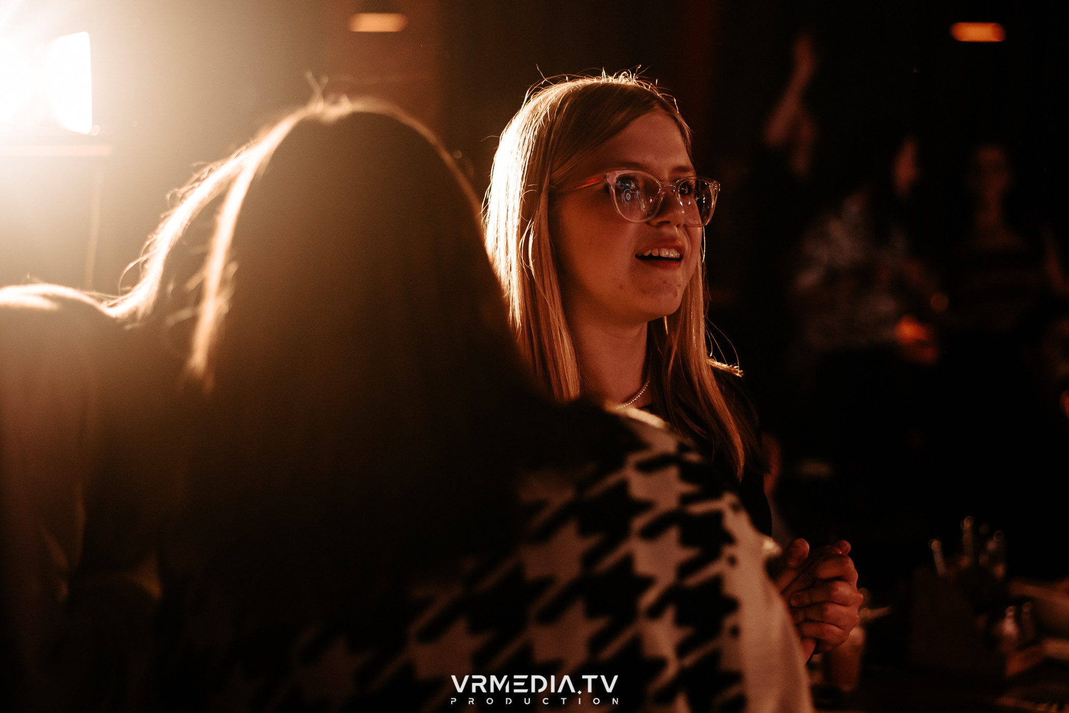 Джазовая среда: BBQueen: Переменная облачность