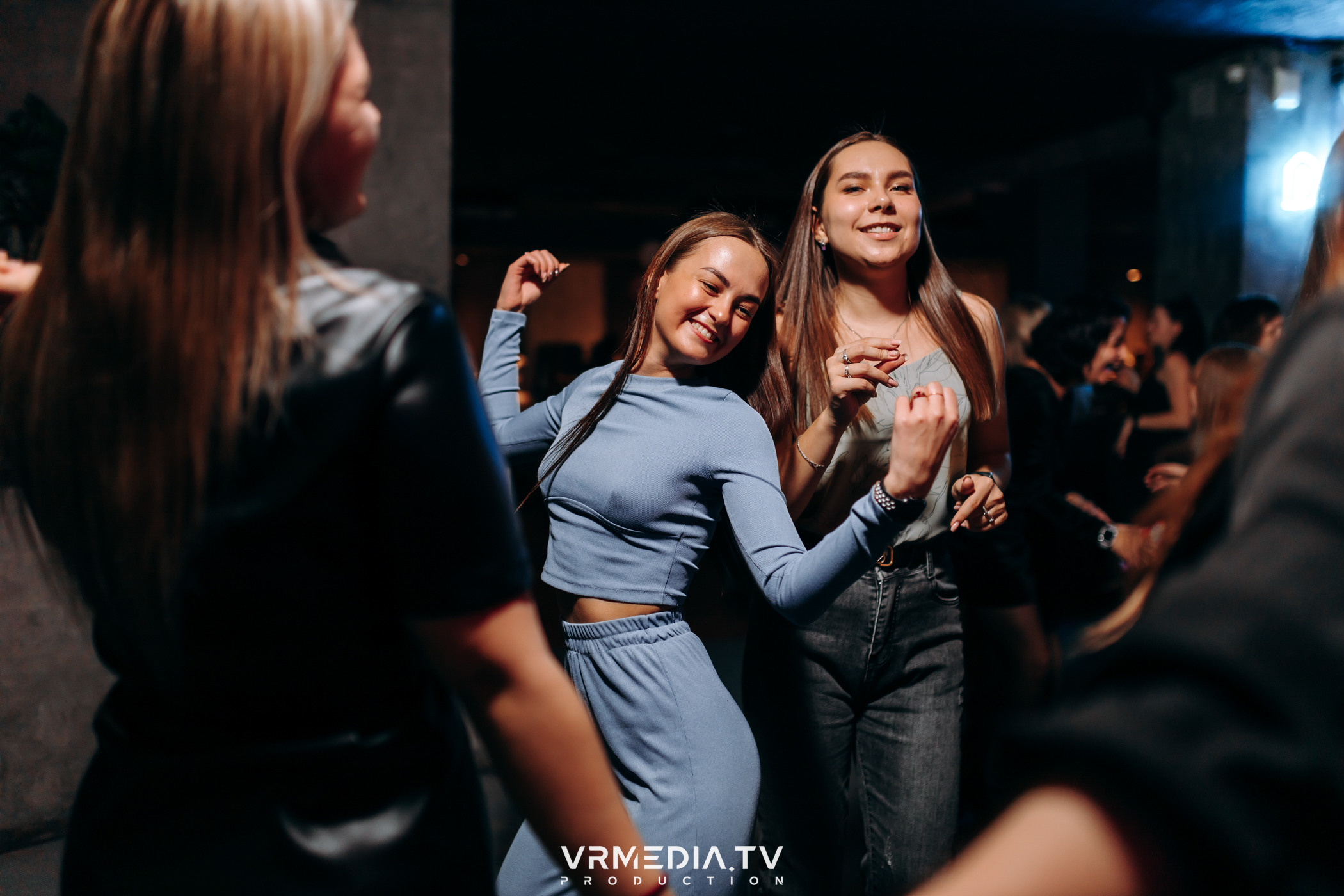 Выходные в баре «DOSKI»