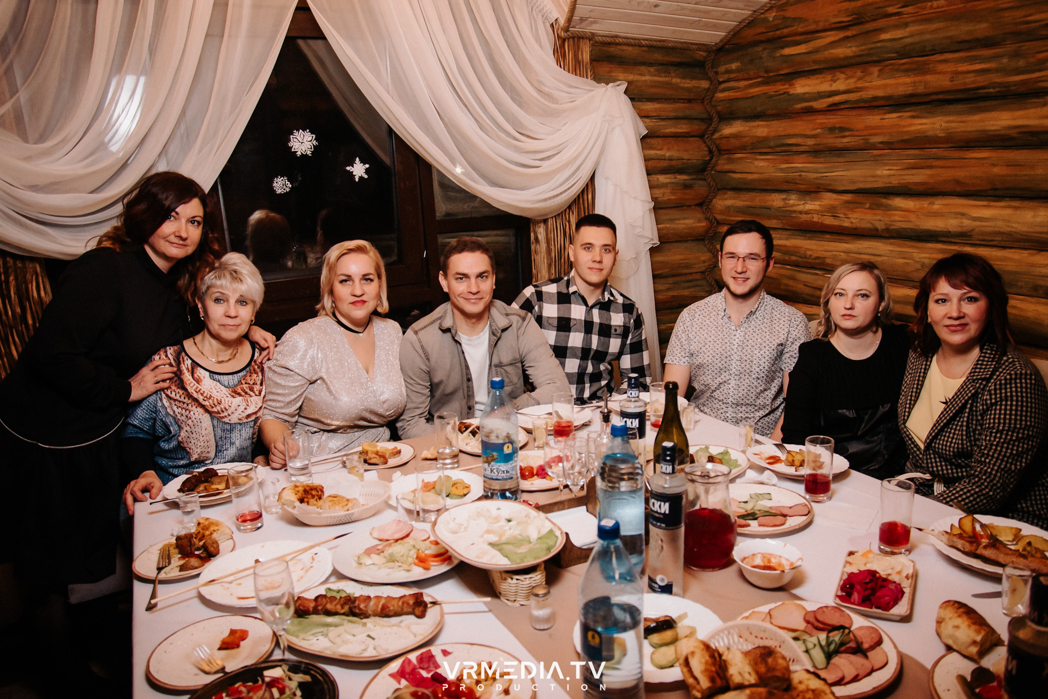 Новогодний вечер «У Петровича»