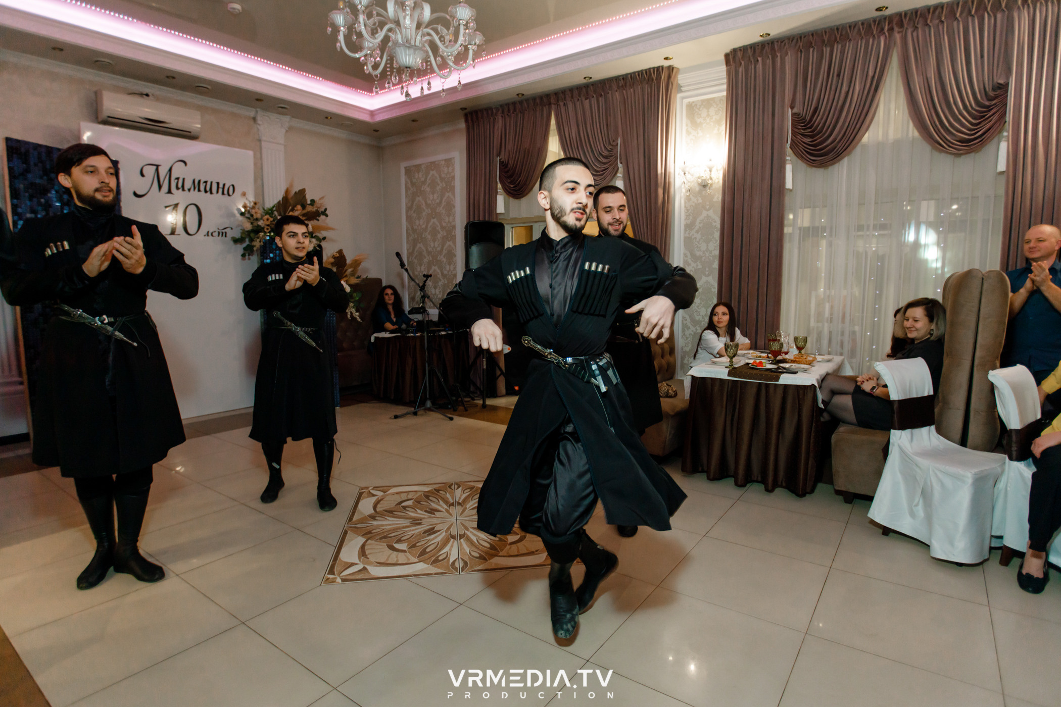 10 лет ресторану «Мимино»