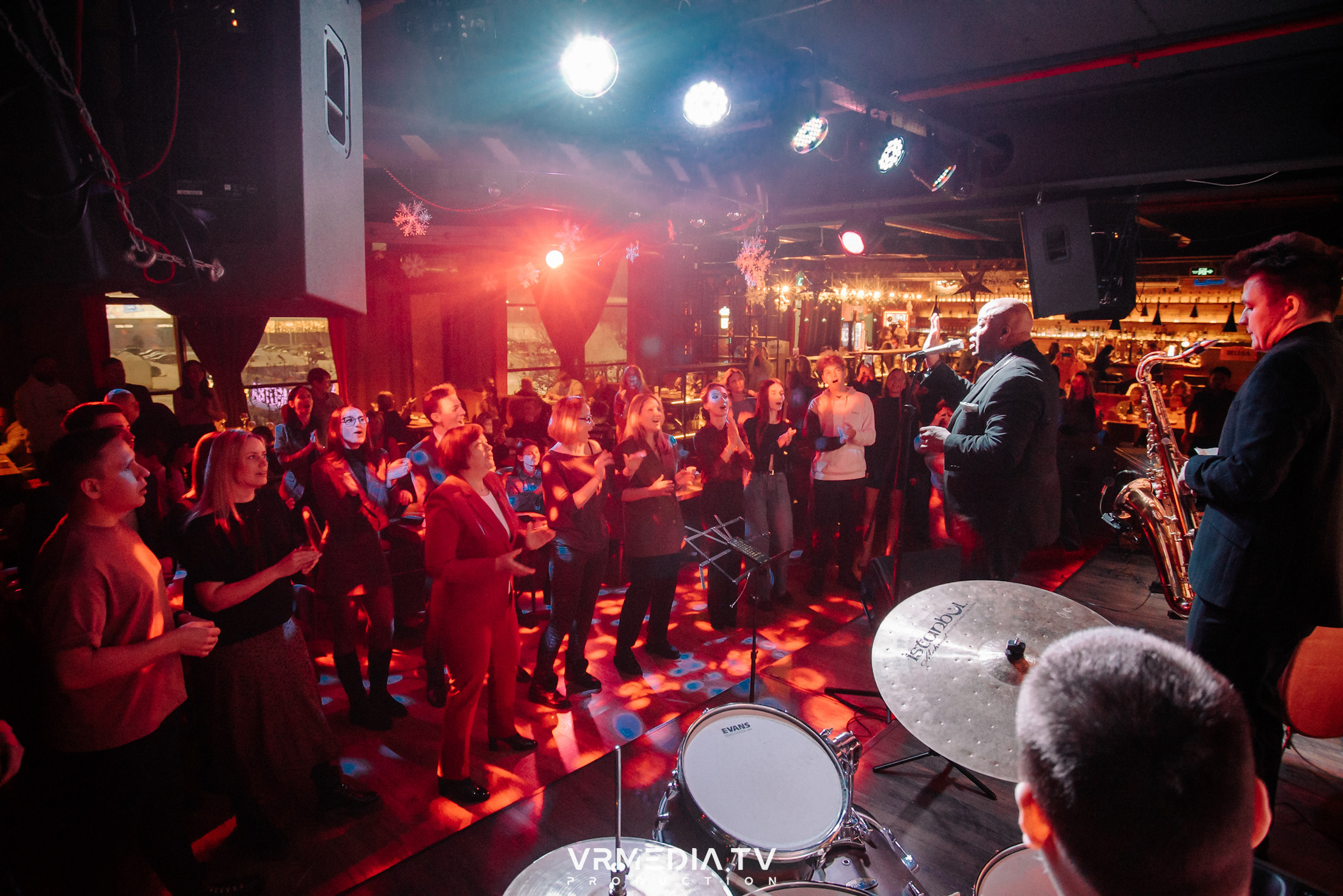 Джазовая среда: Певец Мистер Мелвин (Франция)