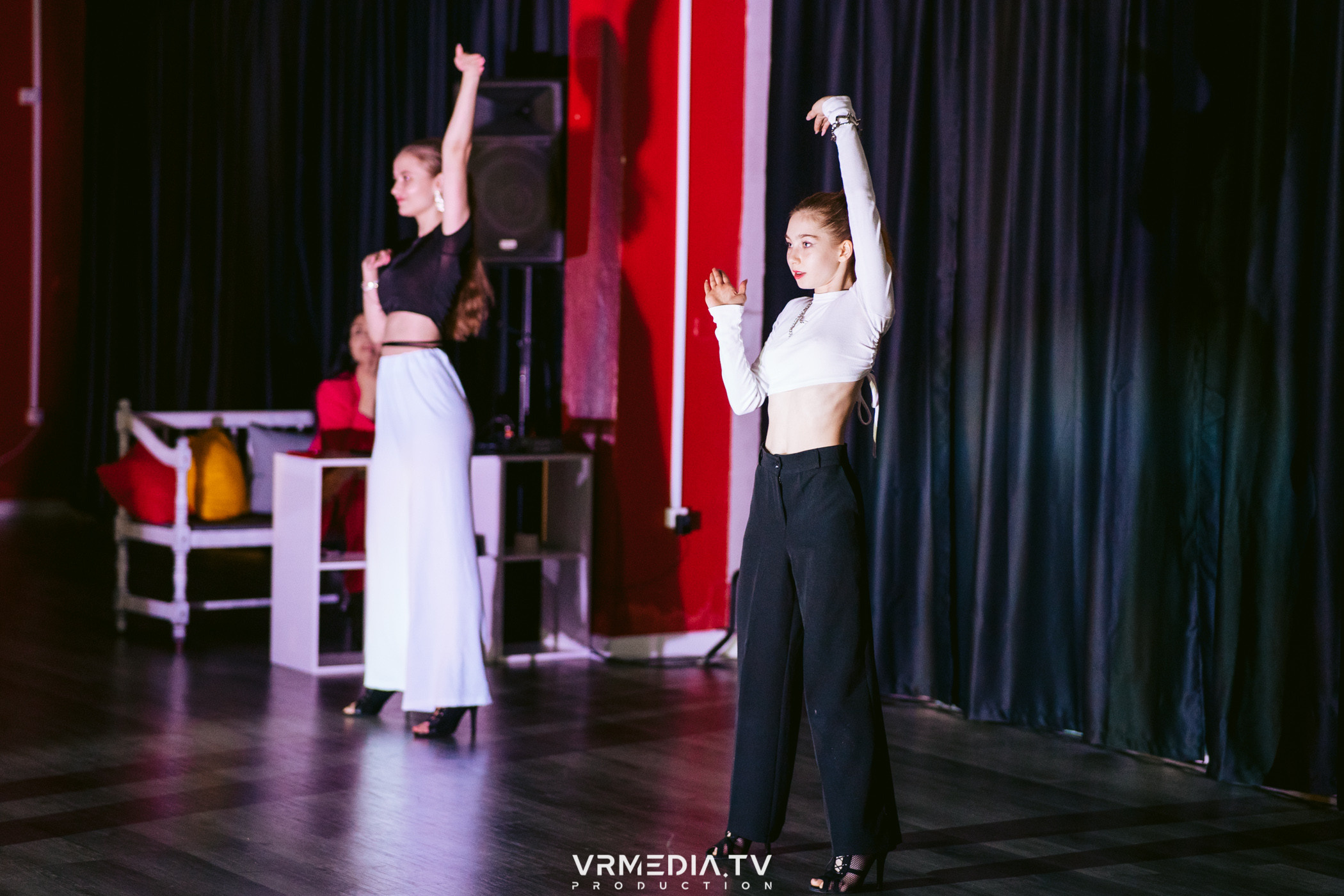 Новогодний вечер в «FREEDOM by Kseniya Aleksandrova»