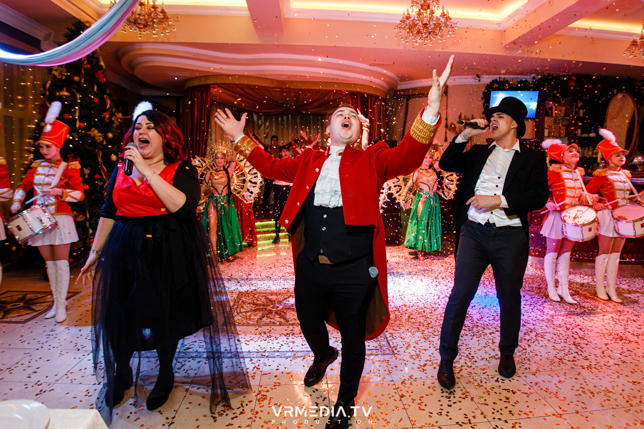 «Новогодний Мюзикл» в ресторане «Лазурный Берег»