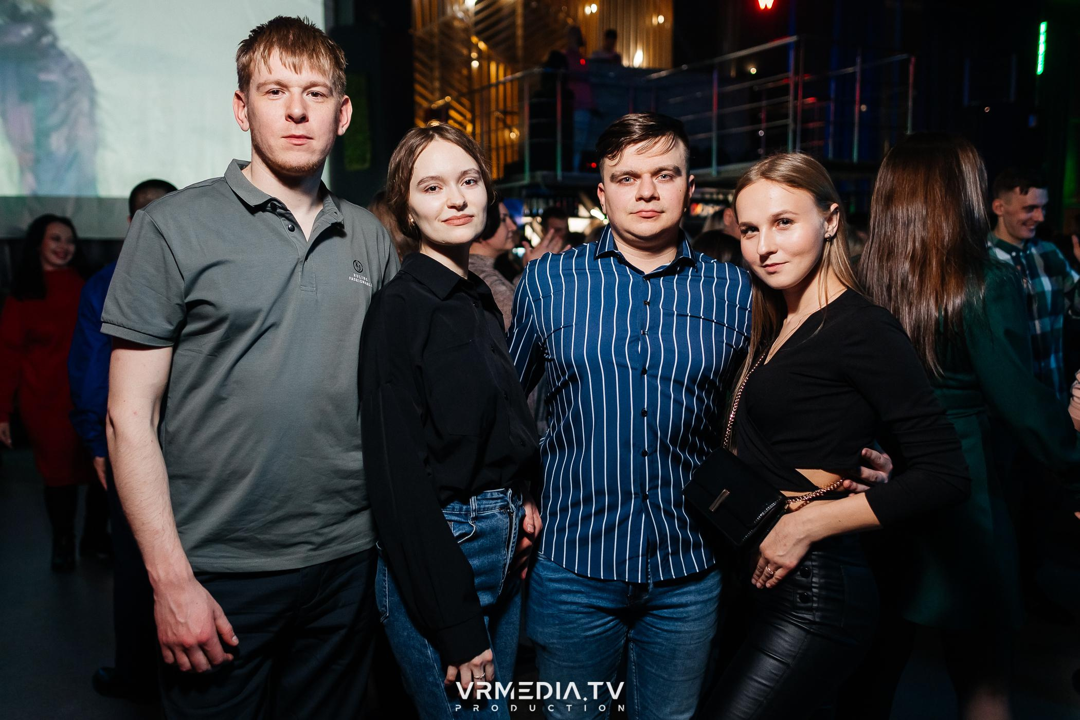 Выходные в баре «DOSKI»