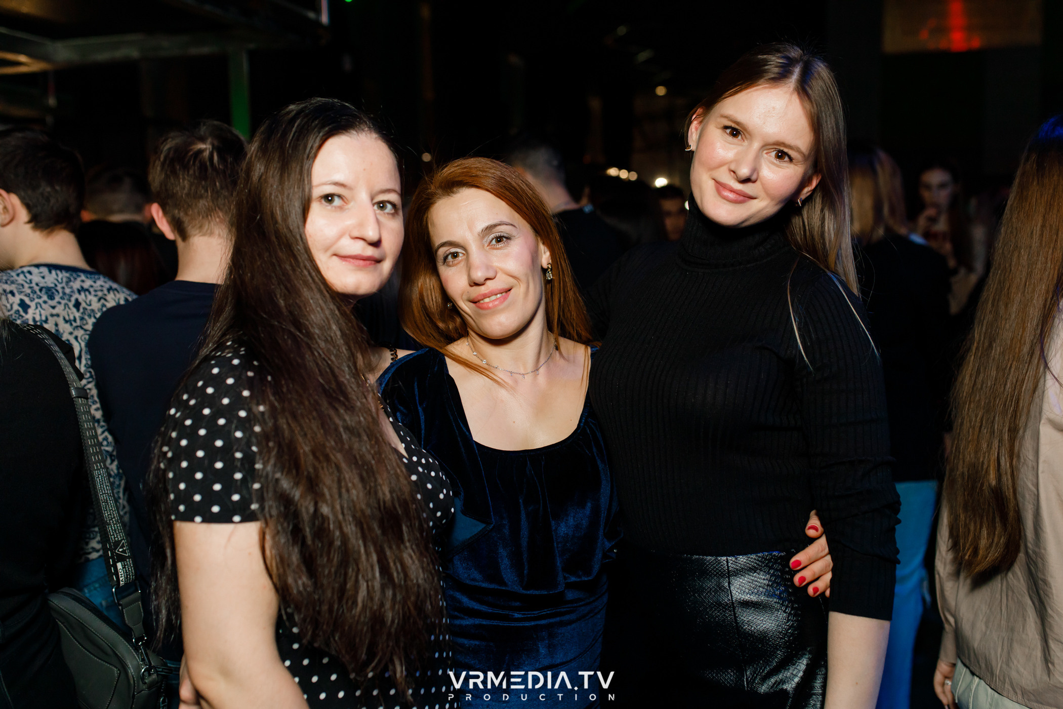 Выходные в баре «DOSKI»