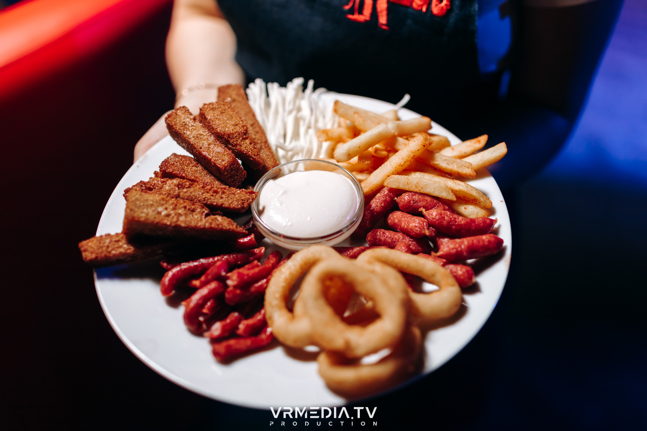 Международный женский день в караоке-баре «Chicago»