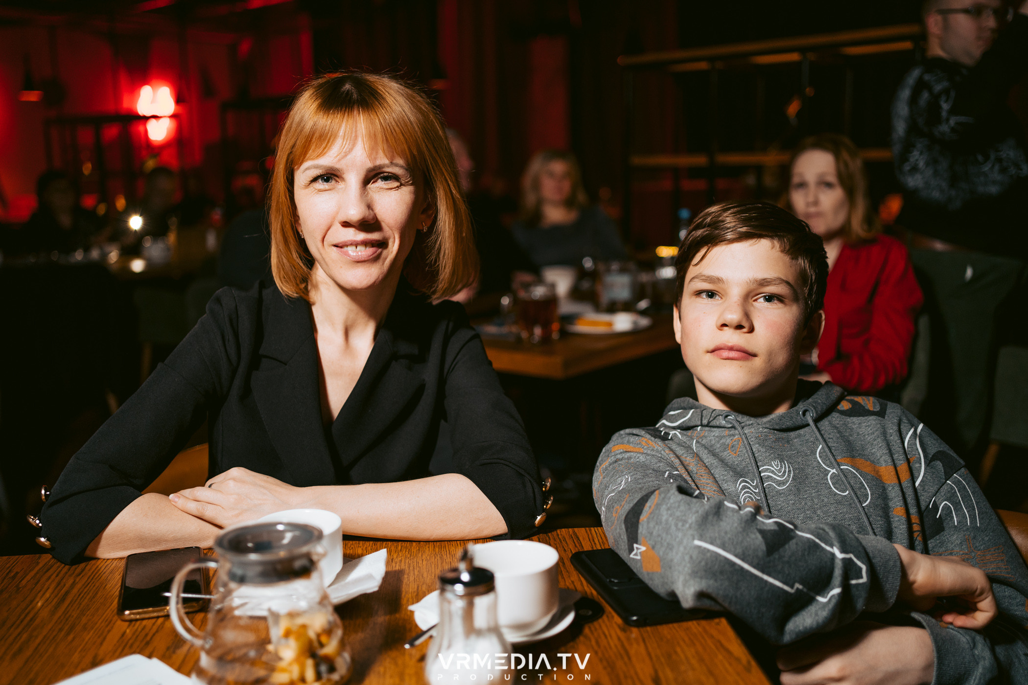 Джазовая среда: шоу «КИНОхроника»